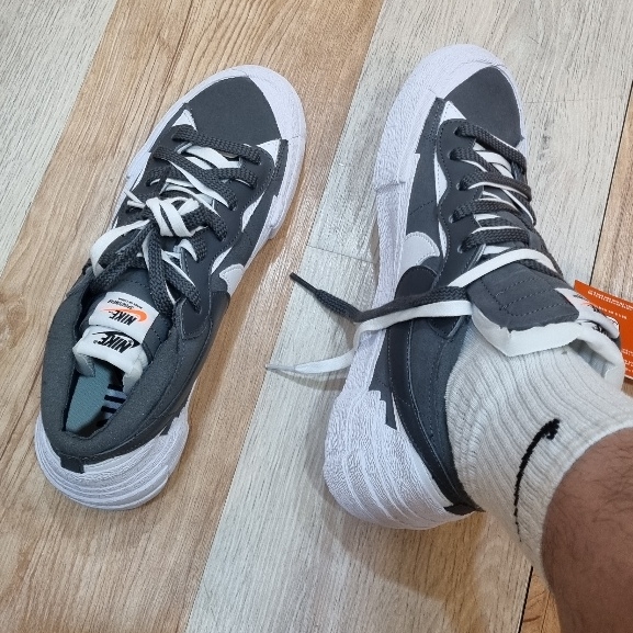 Nike x Sacai Blazer Low Iron Grey 착용 스타일