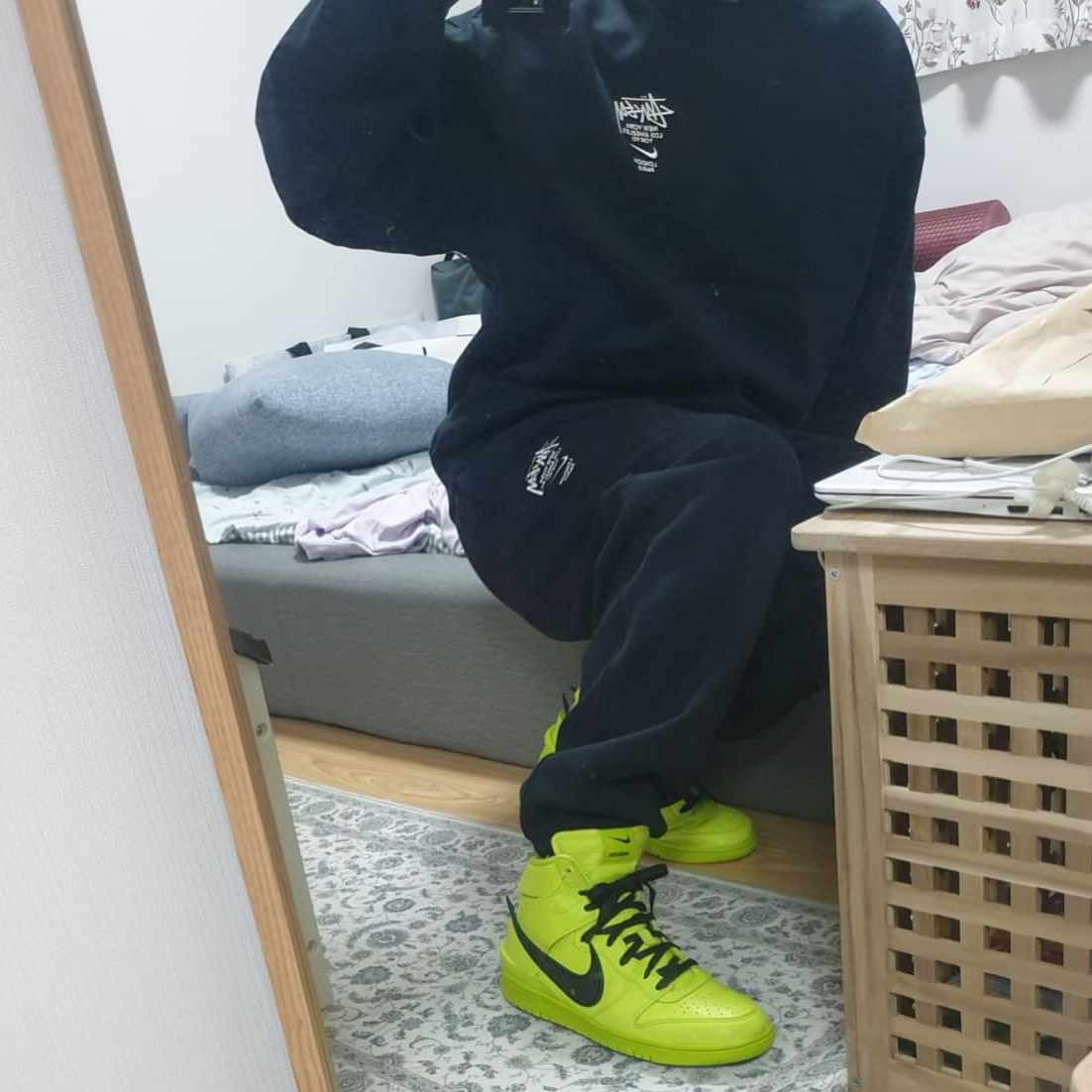 Nike x Ambush Dunk High Flash Lime, Nike x Stussy NRG ZR Fleece Crewneck Black - US/EU 착용 스타일