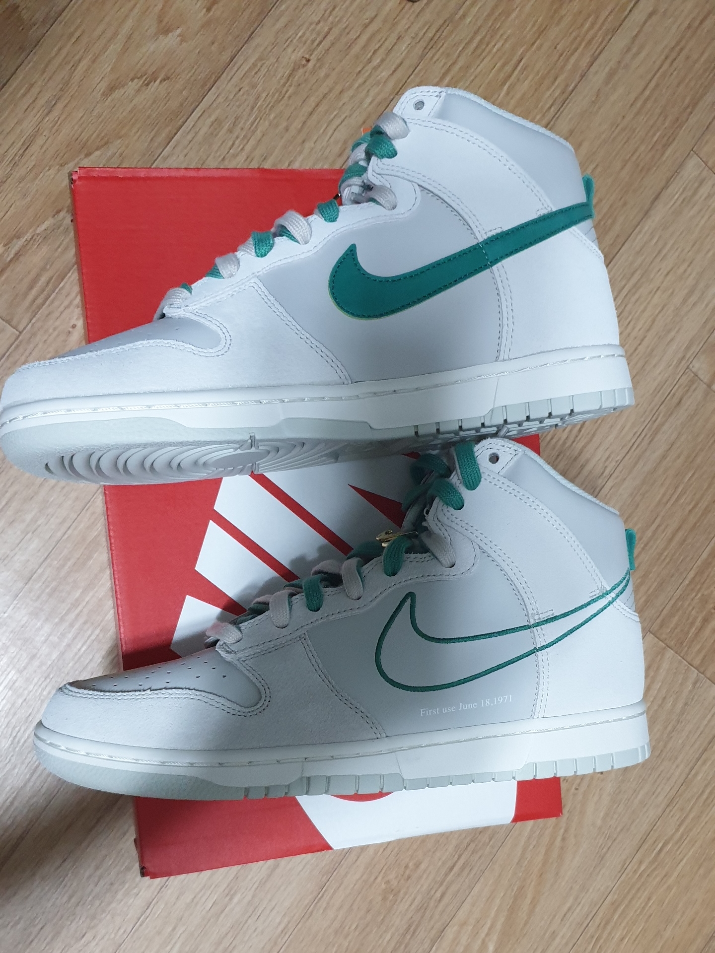 Nike Dunk High SE First Use Sail 착용 스타일 - 2