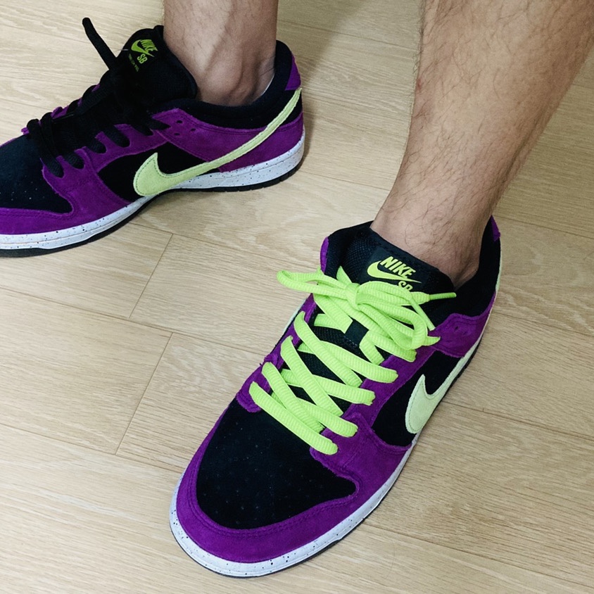 Nike SB Dunk Low Pro Red Plum 착용 스타일 - 1