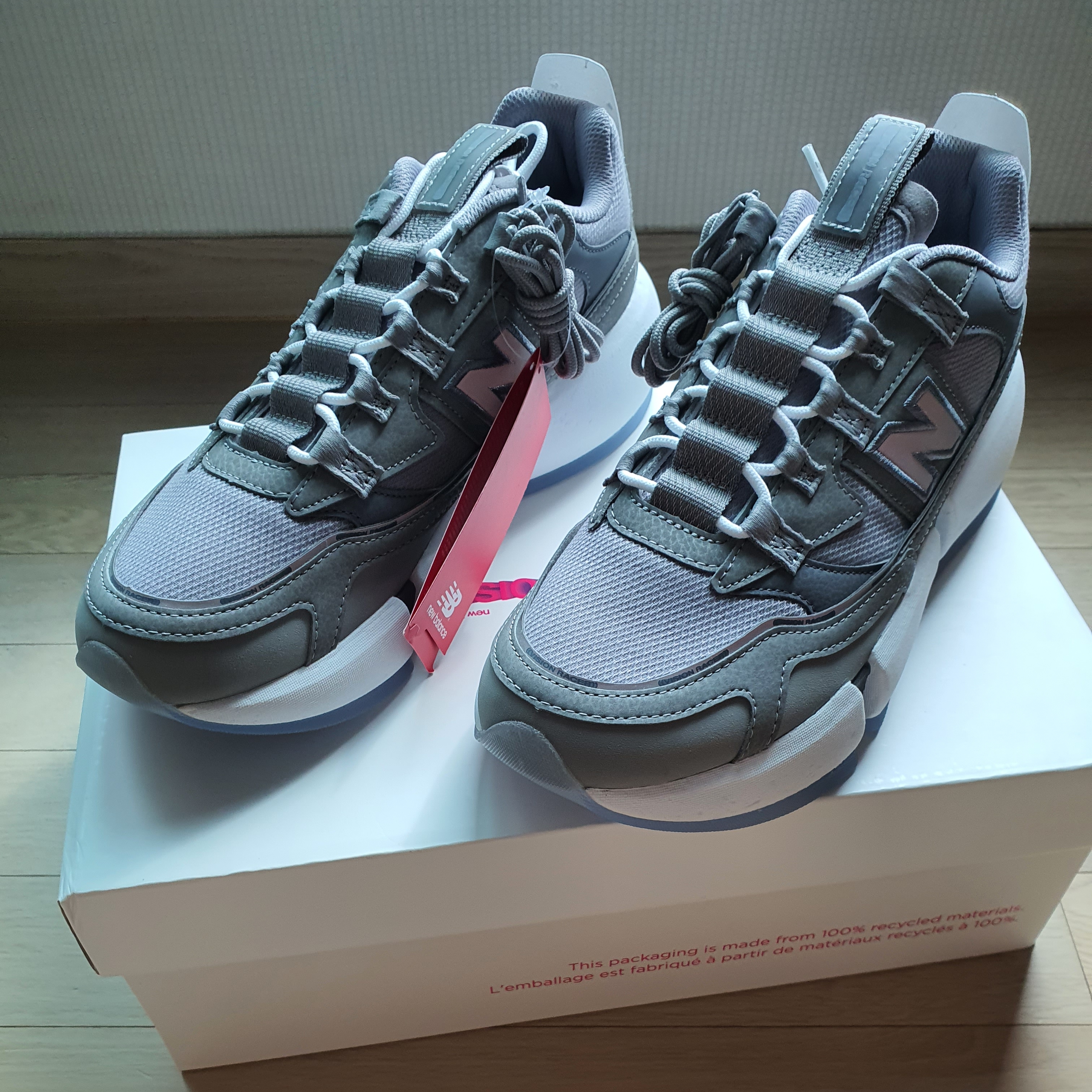 New Balance x Jaden Smith Vision Racer Grey 착용 스타일 - 1