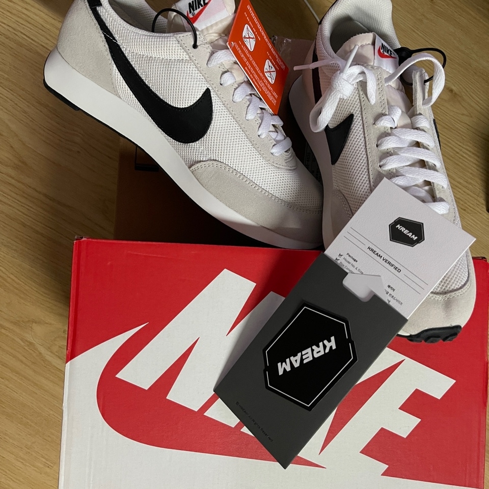 Nike Air Tailwind 79 White Phantom Black 착용 스타일 - 3