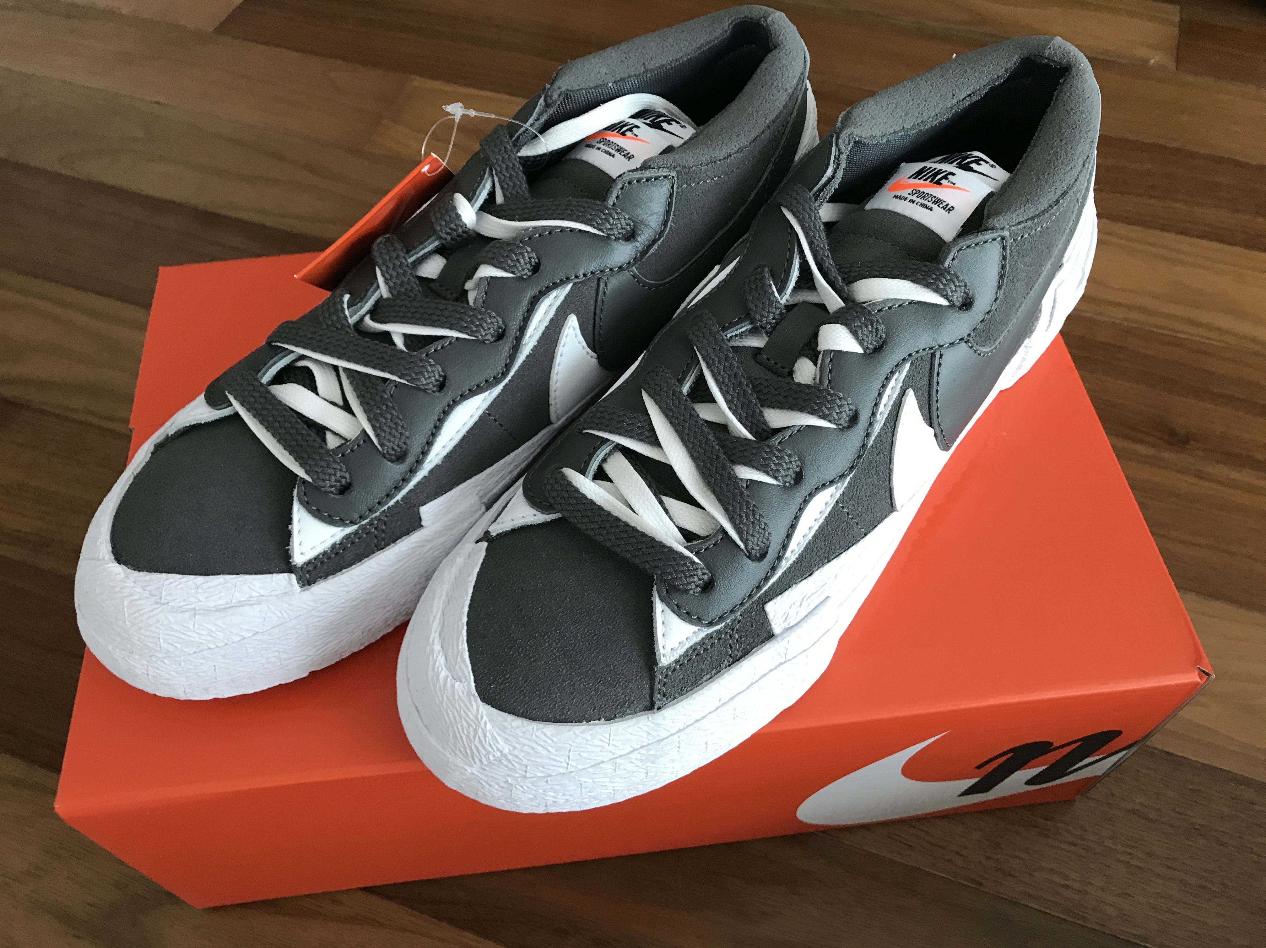 Nike x Sacai Blazer Low Iron Grey 착용 스타일
