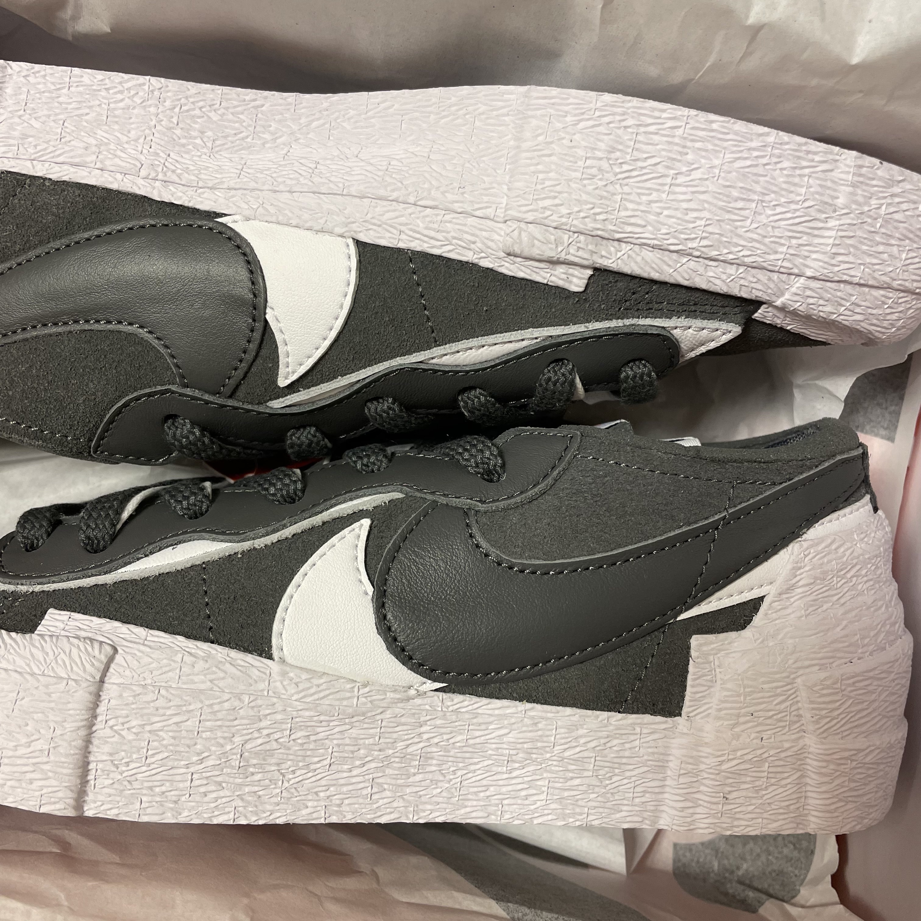 Nike x Sacai Blazer Low Iron Grey 착용 스타일