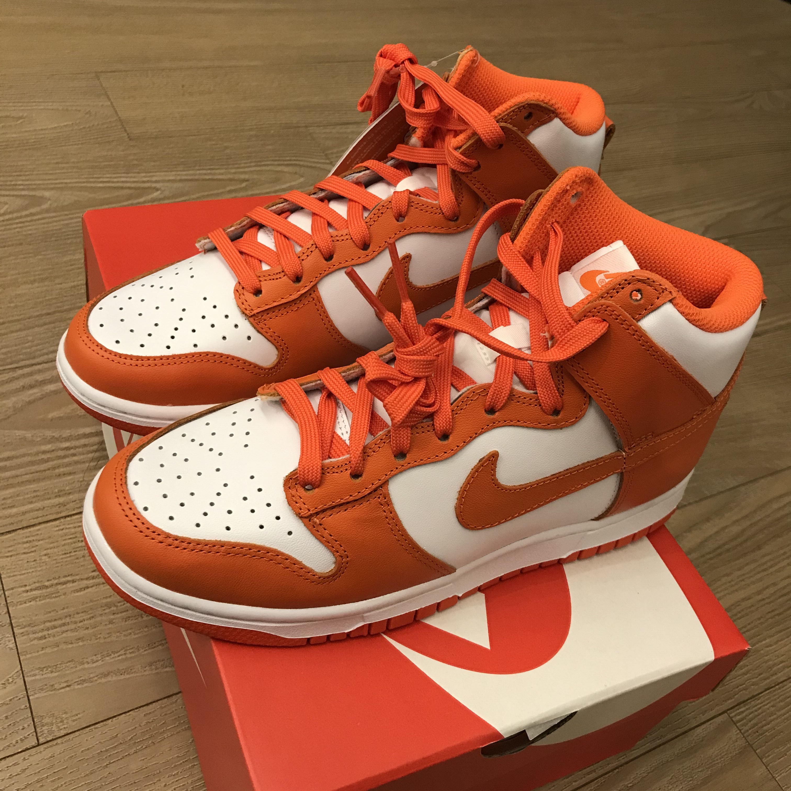 Nike Dunk High Retro Orange Blaze, (GS) Nike Dunk High Orange Blaze 착용 스타일 - 2