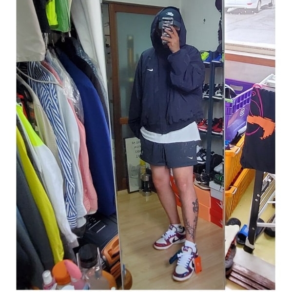 Nike x Fear of God Basketball Shorts Off Noir, Nike x Fear of God Bomber Hooded Jacket Black 착용 스타일 - 2