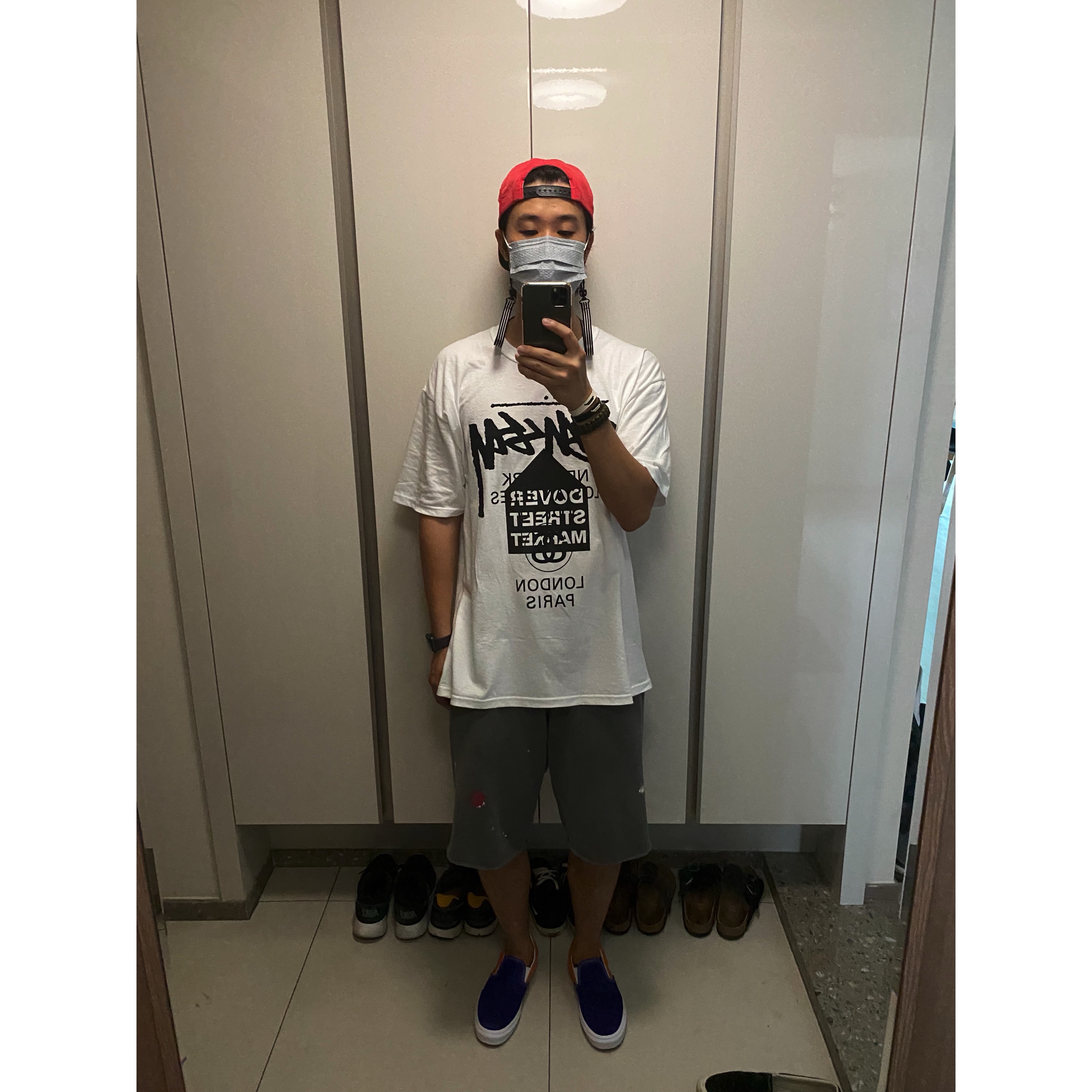 Stussy DSM World Tour T-Shirt White 착용 스타일
