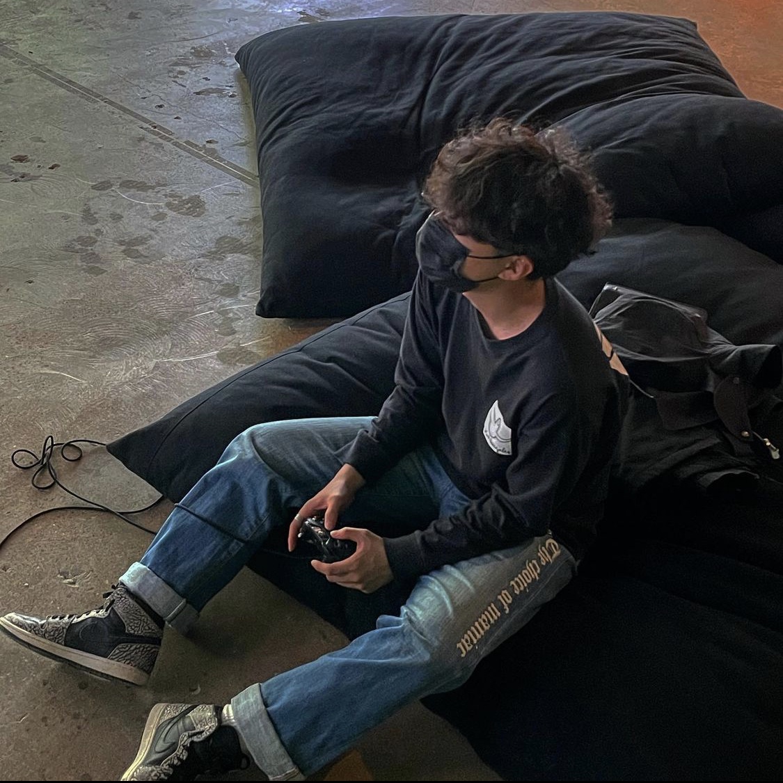 Jordan 1 Retro High Black Elephant Print 착용 스타일