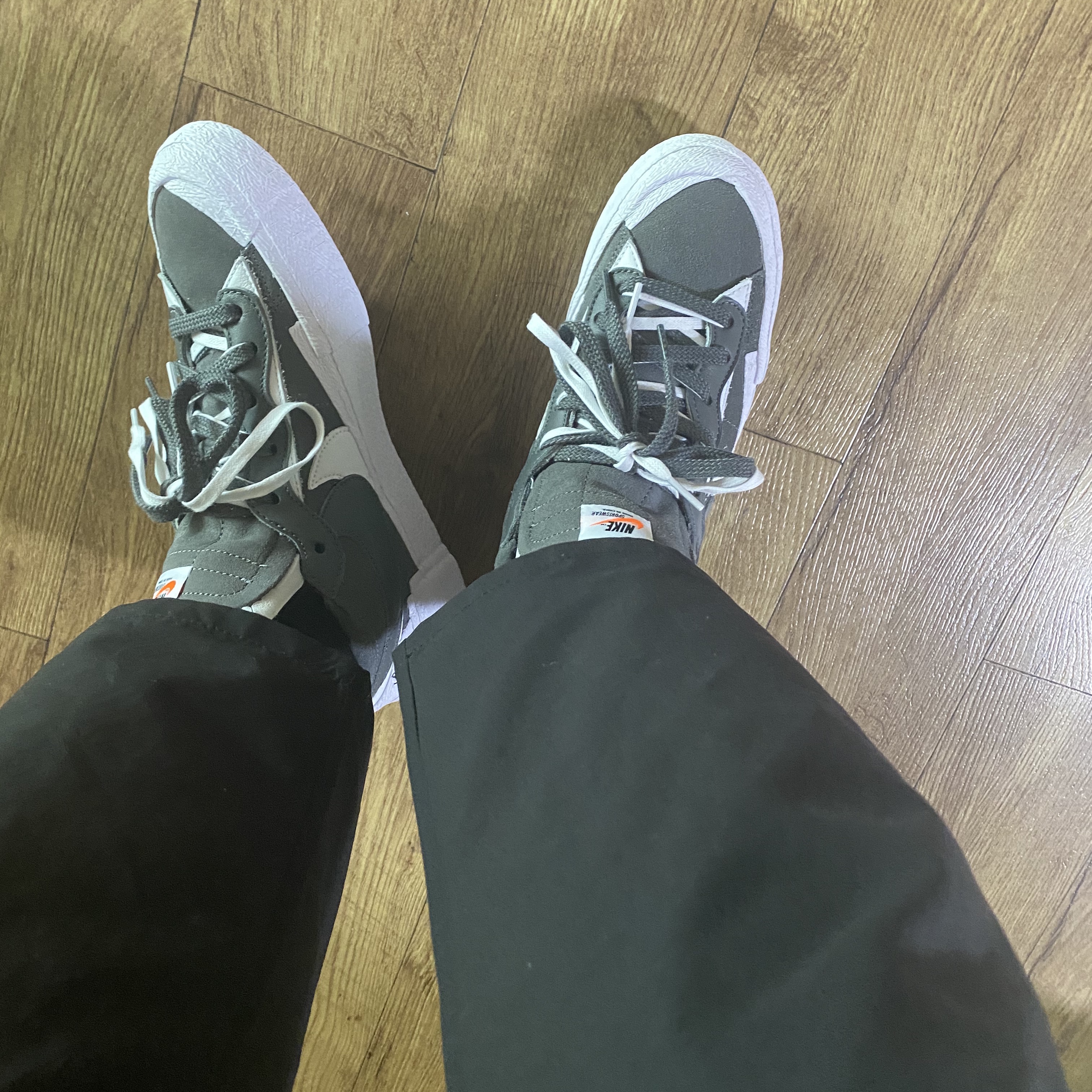 Nike x Sacai Blazer Low Iron Grey 착용 스타일