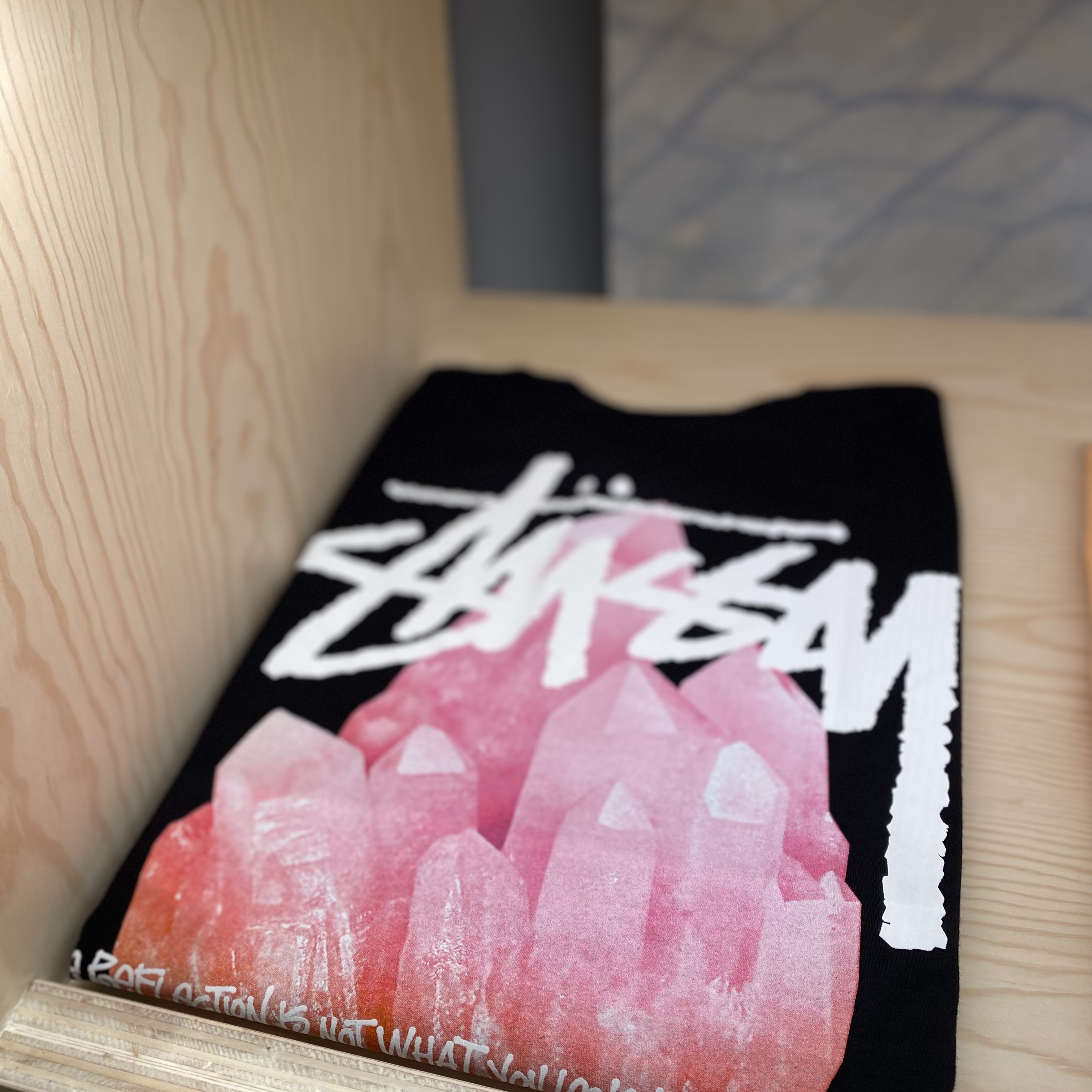 Stussy Reflection T-Shirt Black 착용 스타일 - 1