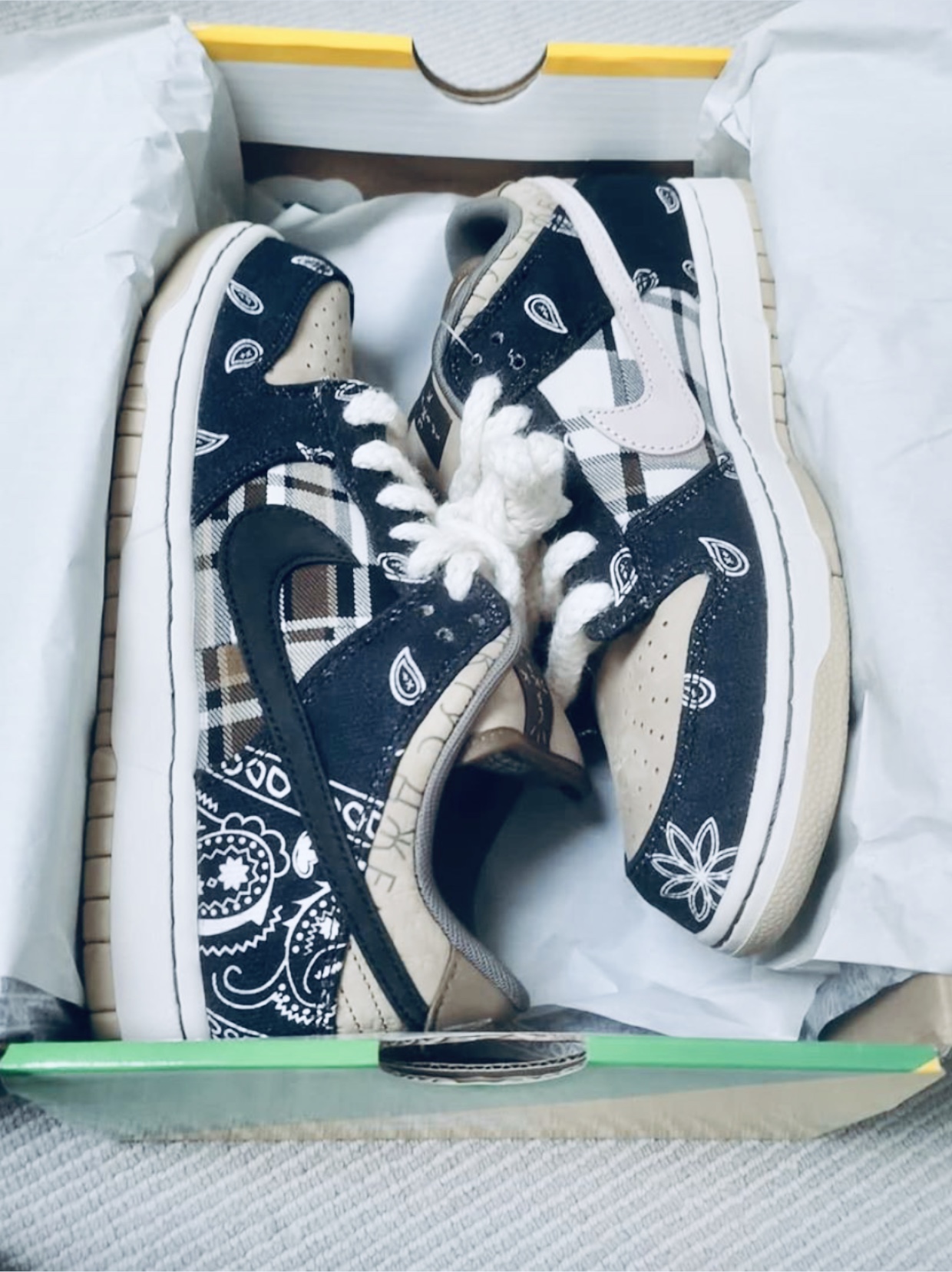 Nike x Travis Scott SB Dunk Low 착용 스타일