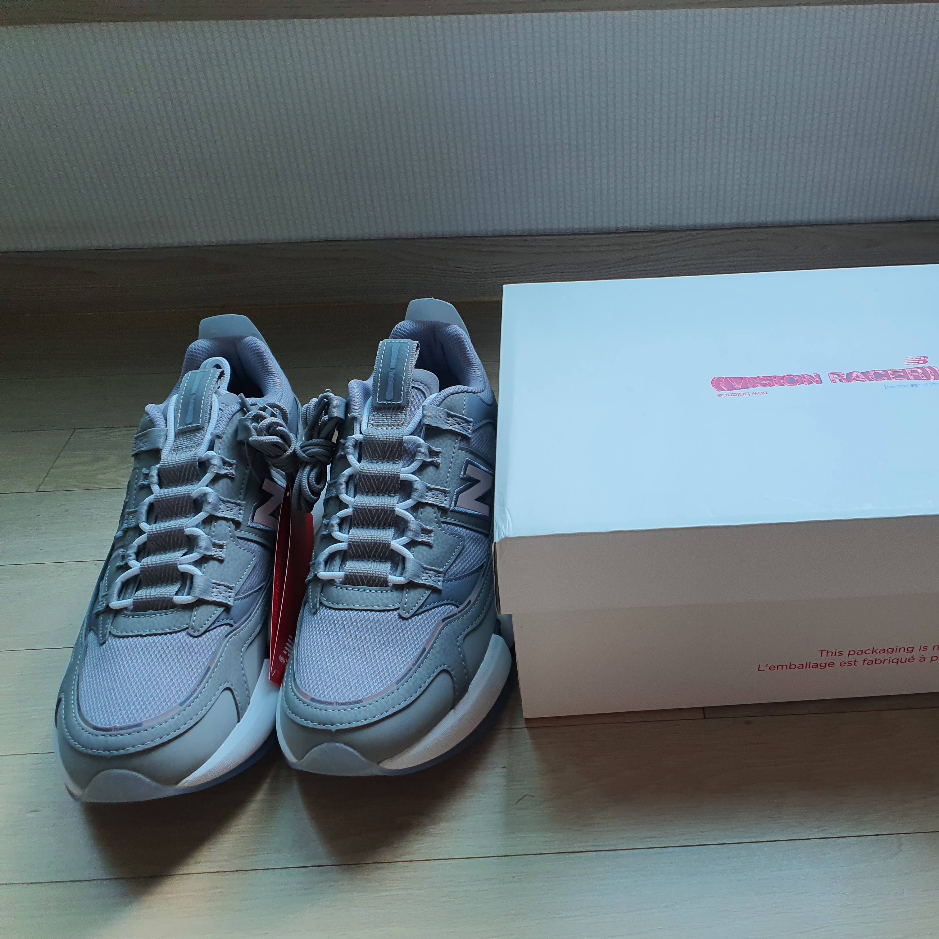 New Balance x Jaden Smith Vision Racer Grey 착용 스타일 - 2