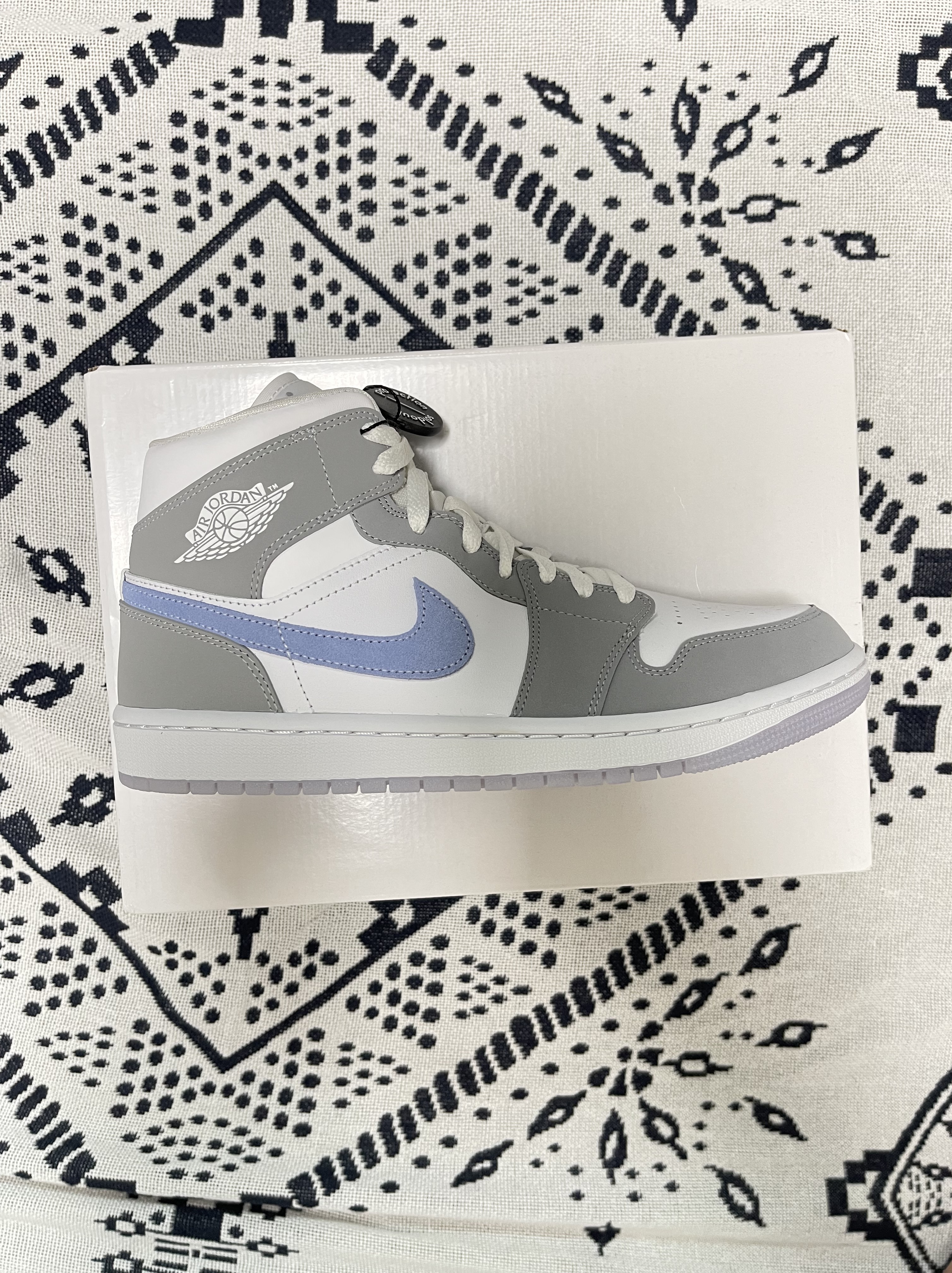 (W) Jordan 1 Mid Wolf Grey, (W) Jordan 1 Low White Wolf Grey 착용 스타일 - 3