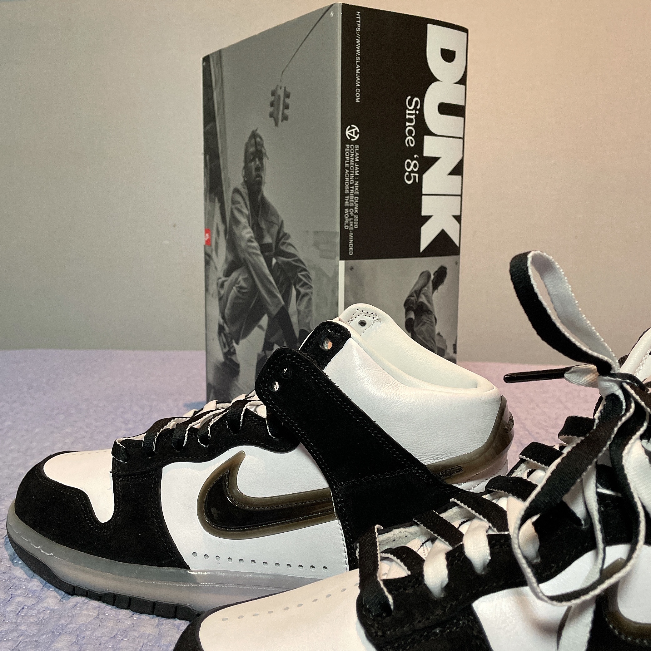 Nike x Slam Jam Dunk High SP Clear Black 착용 스타일