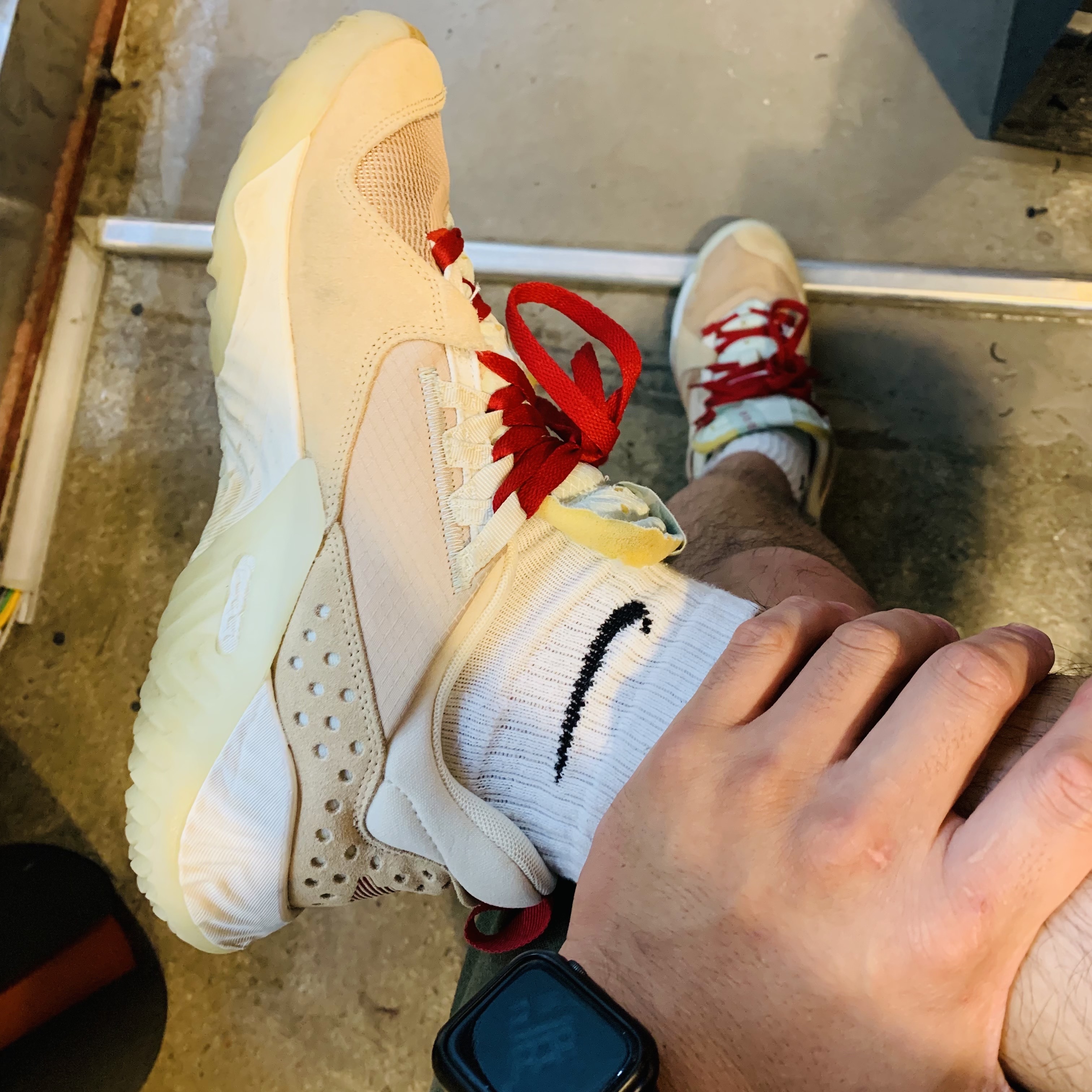 Jordan Delta SP Vachetta Tan 착용 스타일