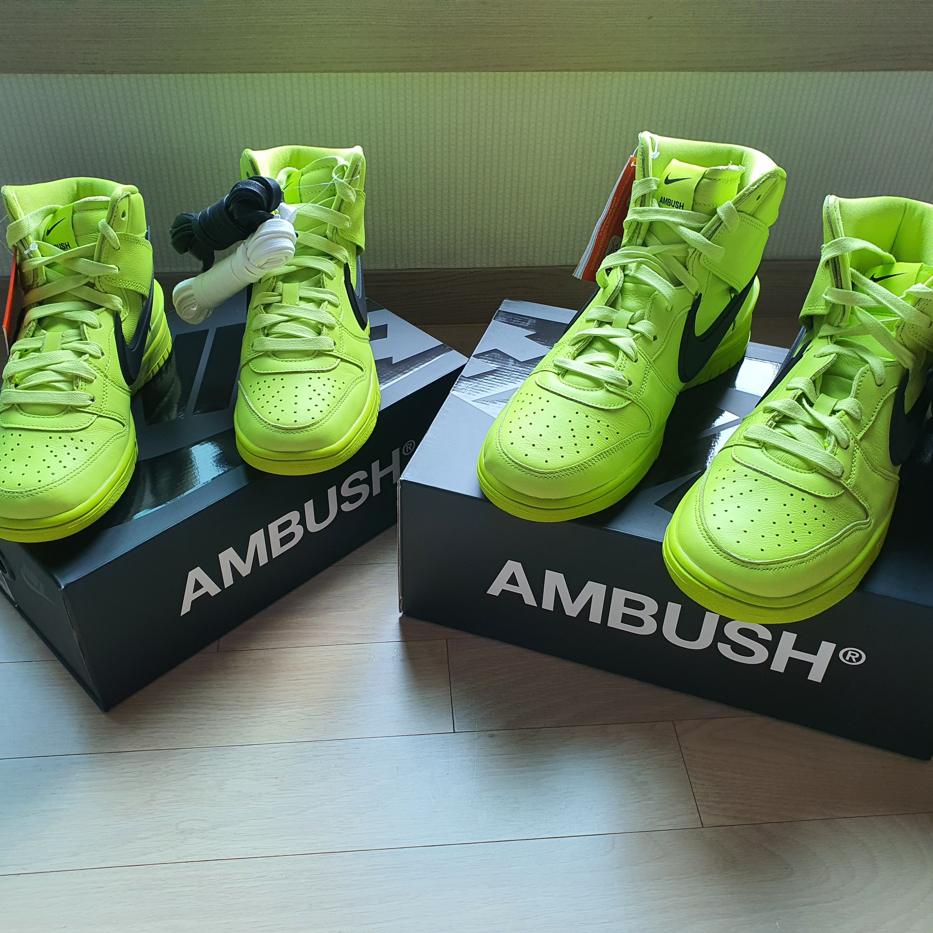 Nike x Ambush Dunk High Flash Lime 착용 스타일 - 5