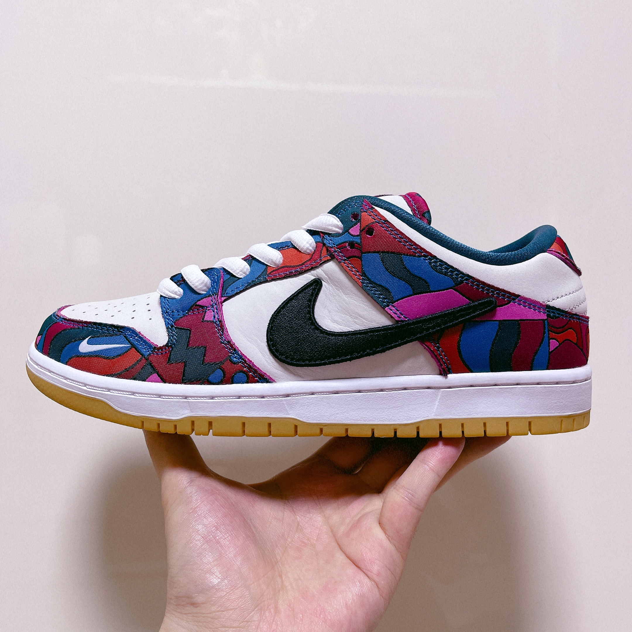 Nike x Parra SB Dunk Low Pro Abstract Art 착용 스타일 - 4