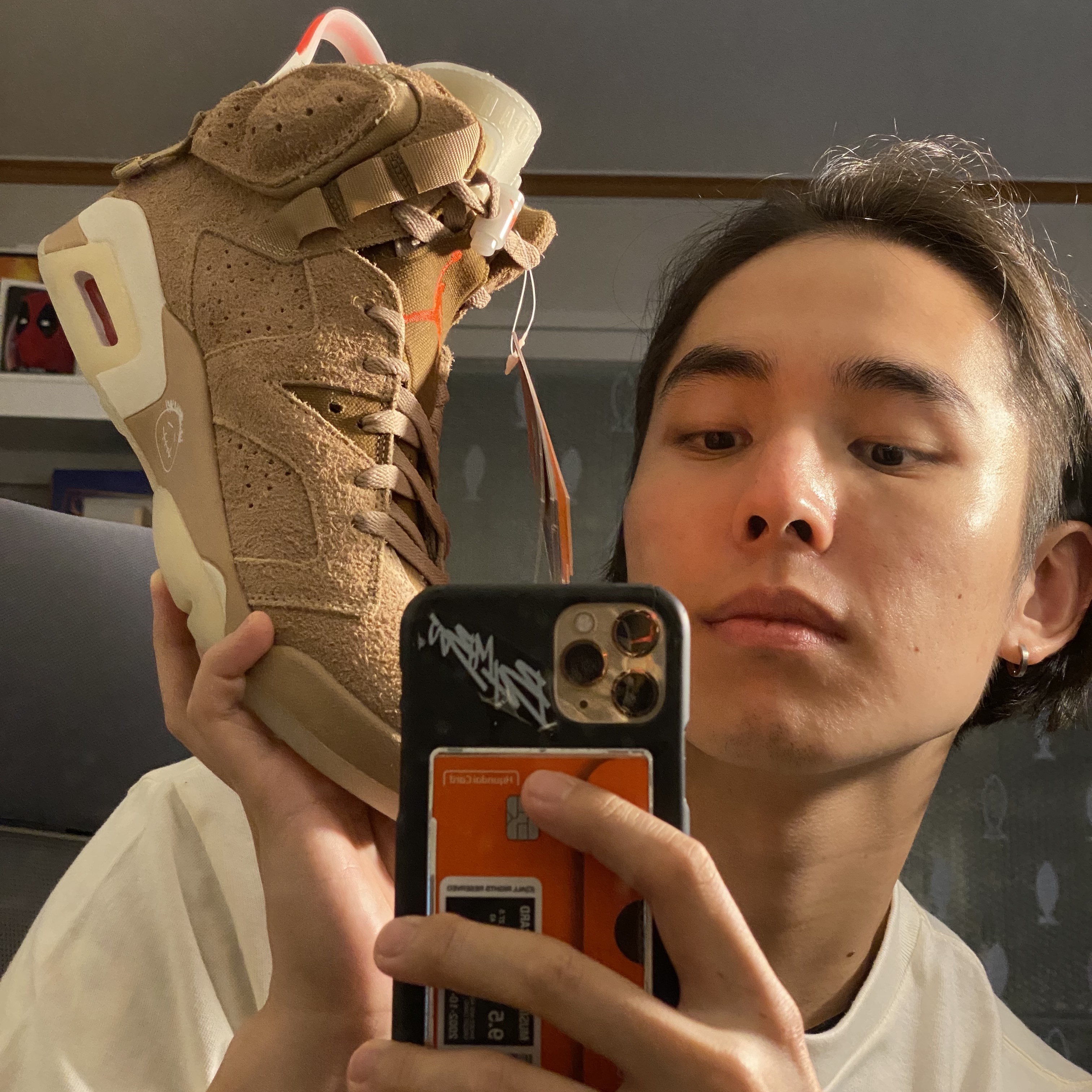 Jordan 6 x Travis Scott Retro SP British Khaki 착용 스타일 - 1