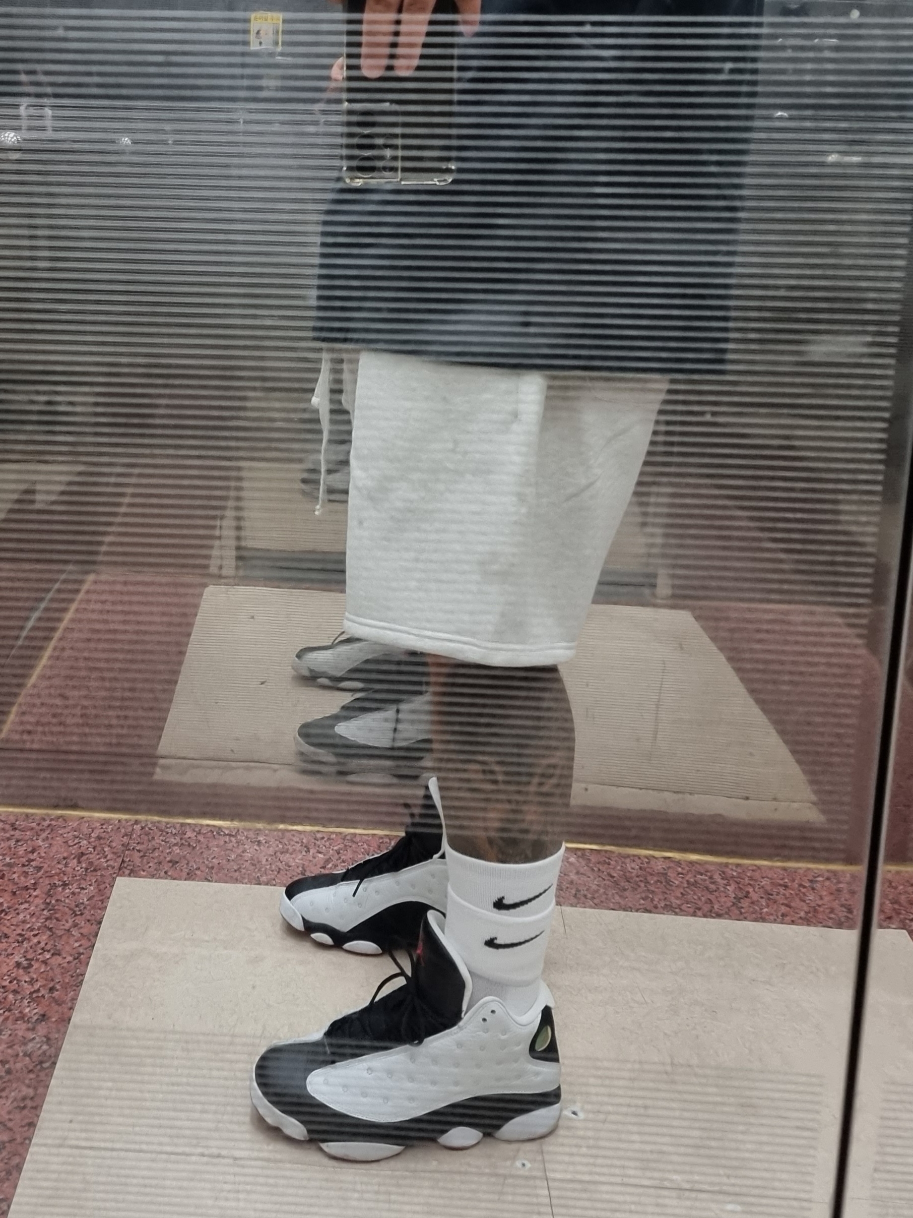 Jordan 13 Retro He Got Game 2013, Nike x Matthew M Williams NRG Socks White 착용 스타일 - 1