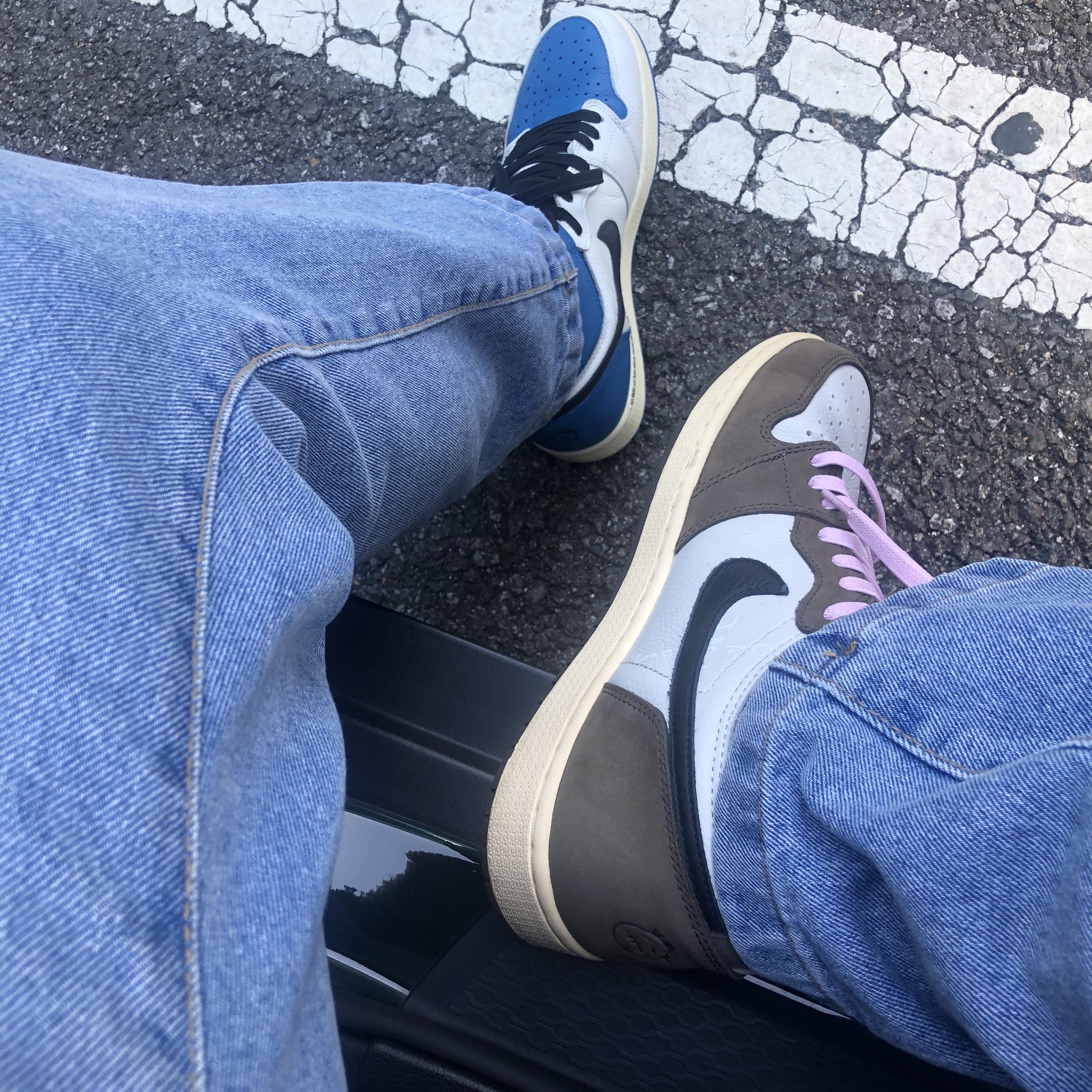 Jordan 1 x Travis Scott x Fragment Retro High OG SP Military Blue, Jordan 1 x Travis Scott Retro High OG SP Mocha 착용 스타일 - 2