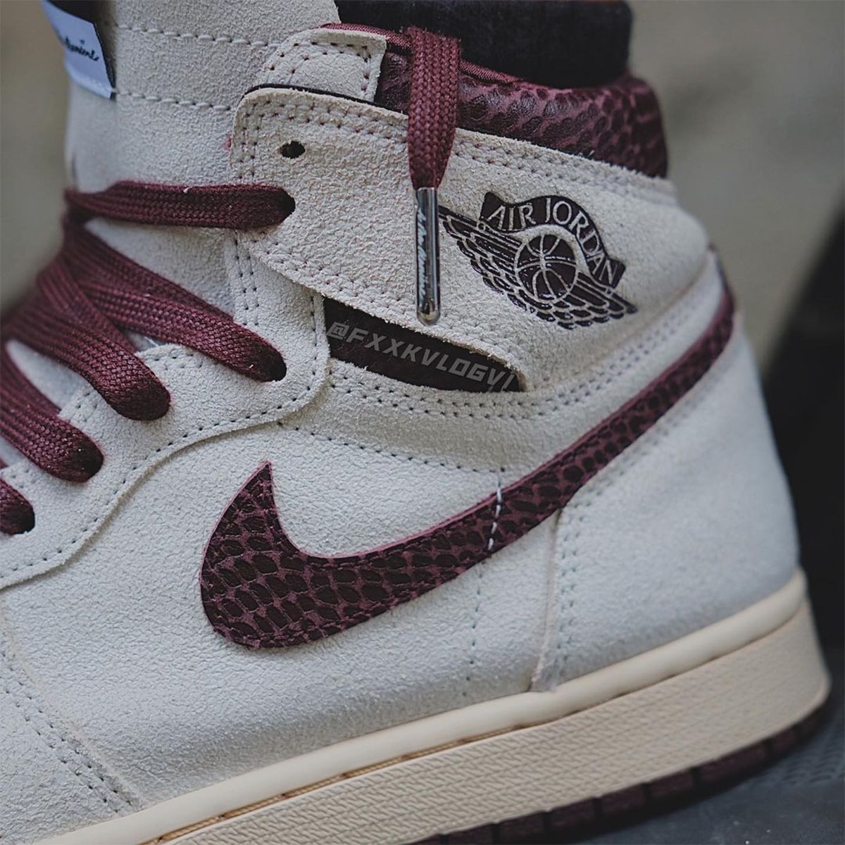 (W) Jordan 3 x A Ma Maniere Retro SP, Nike x A Ma Maniere Air Force 1 High Hand Wash Cold 착용 스타일 - 4