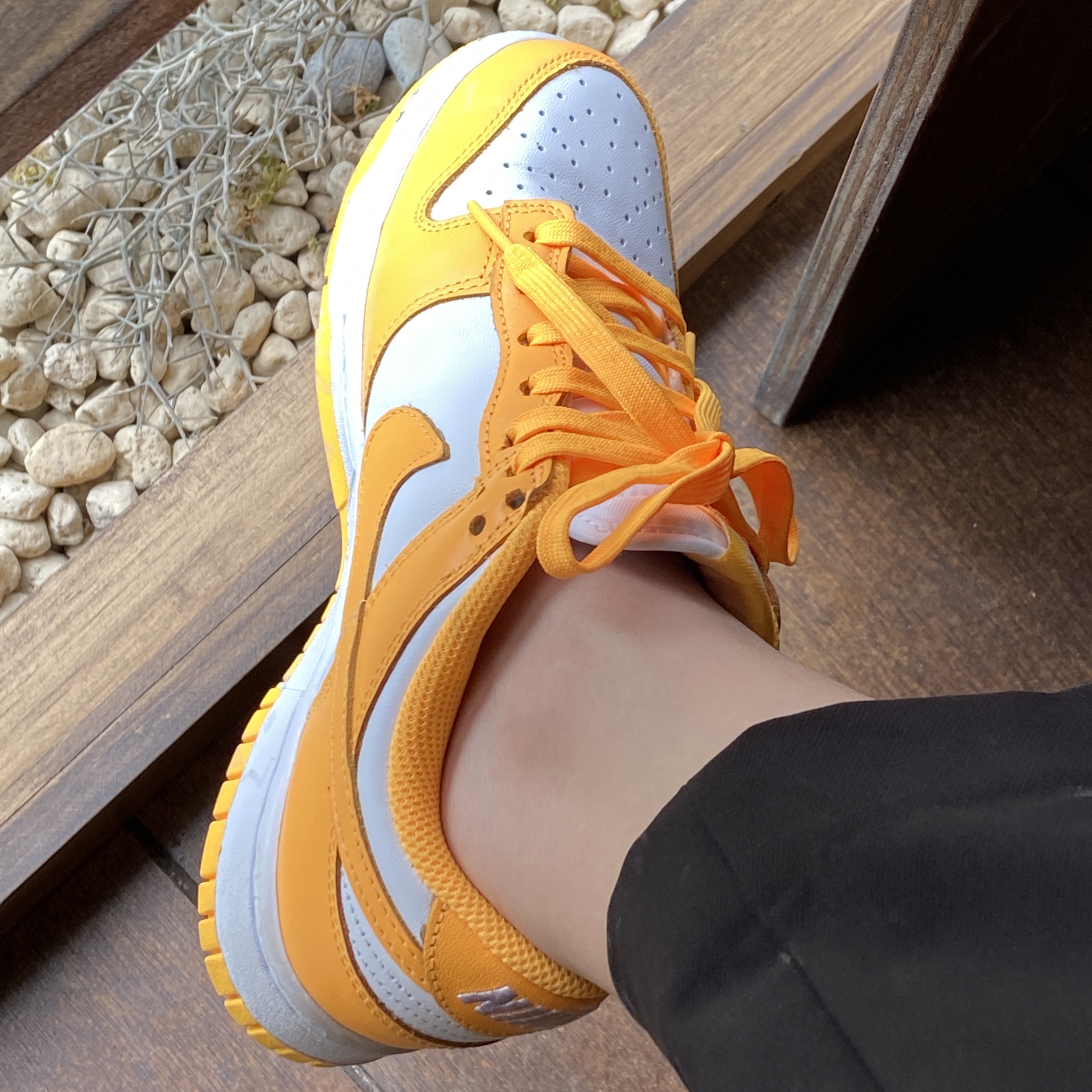 (W) Nike Dunk Low Laser Orange 착용 스타일