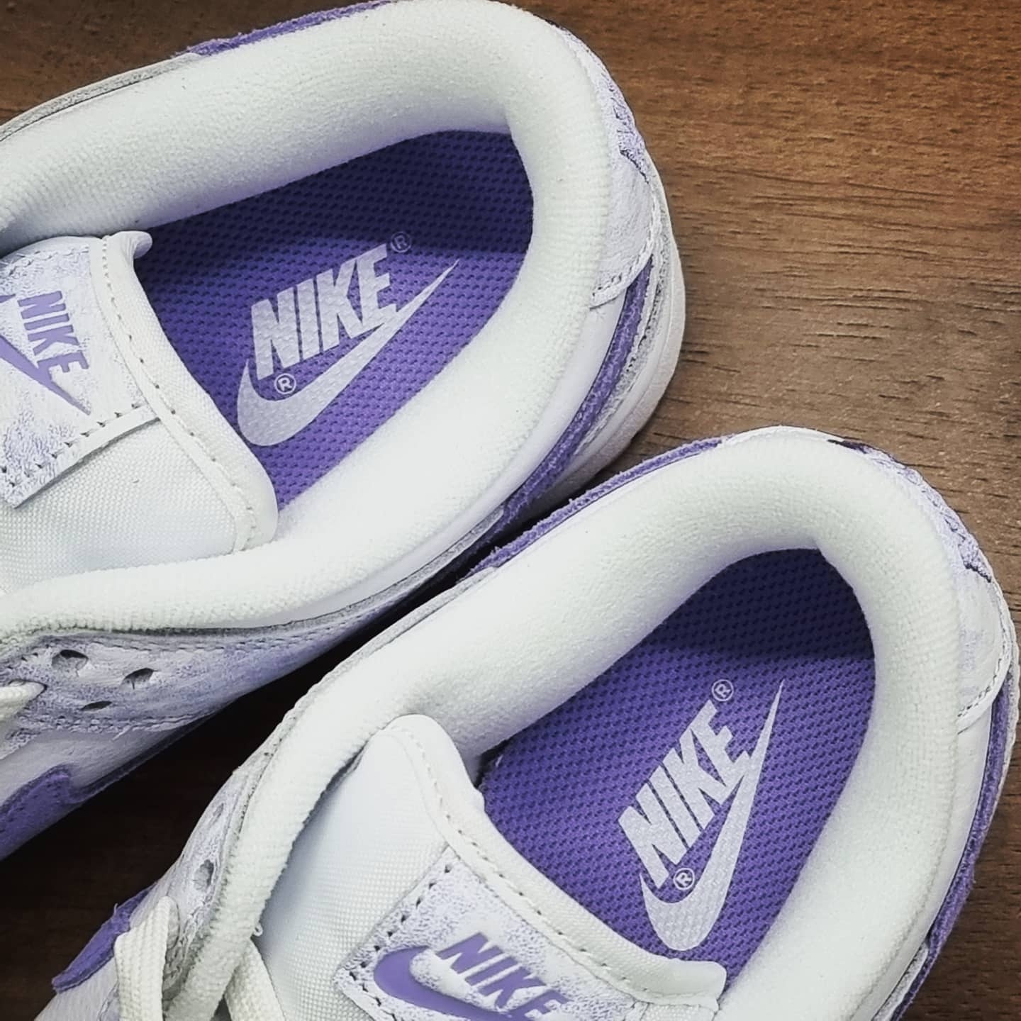 (W) Nike Dunk Low Purple Pulse 착용 스타일 - 5