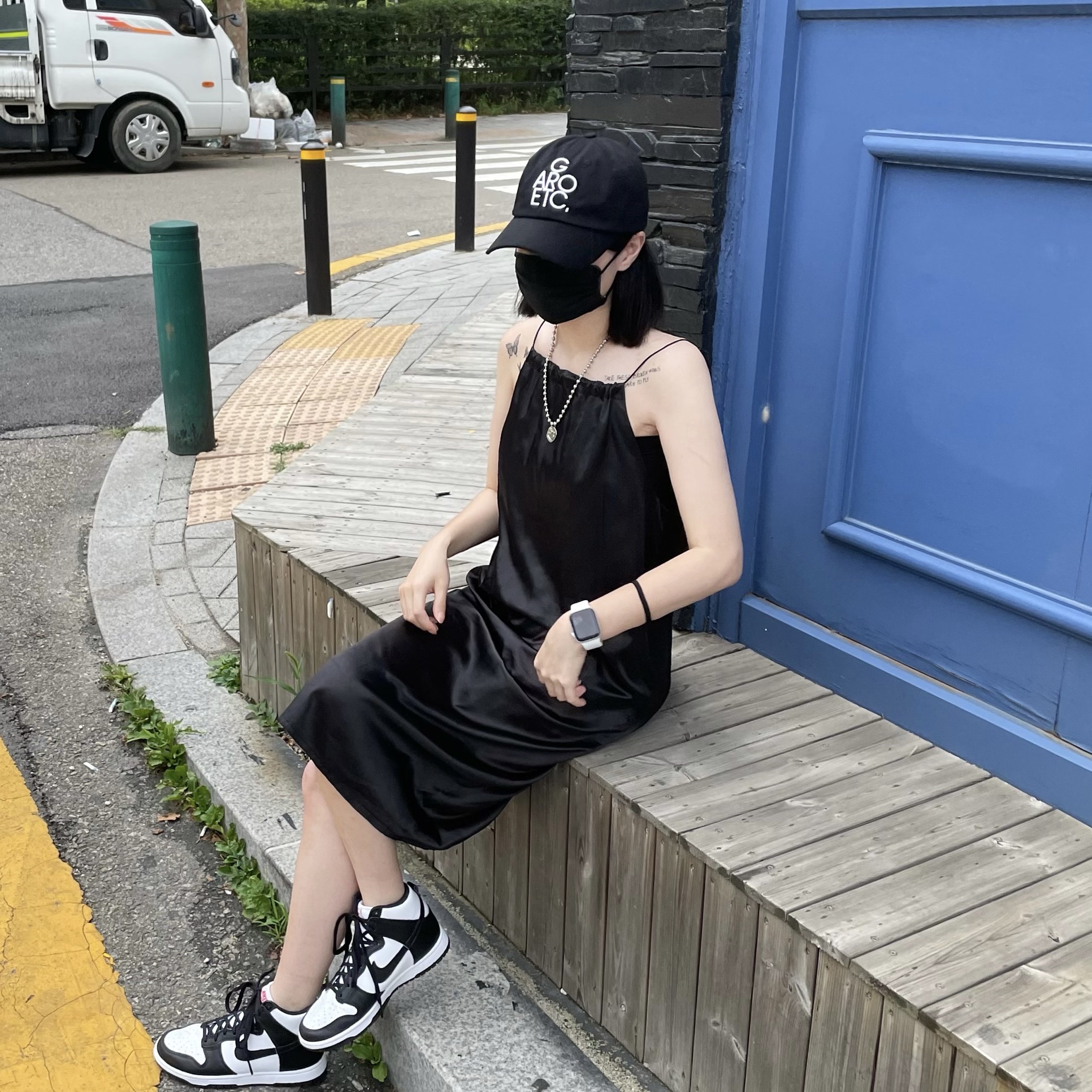 (W) Nike Dunk High Black and White 착용 스타일