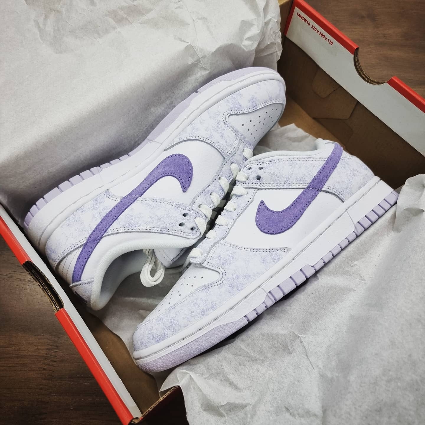 (W) Nike Dunk Low Purple Pulse 착용 스타일 - 2
