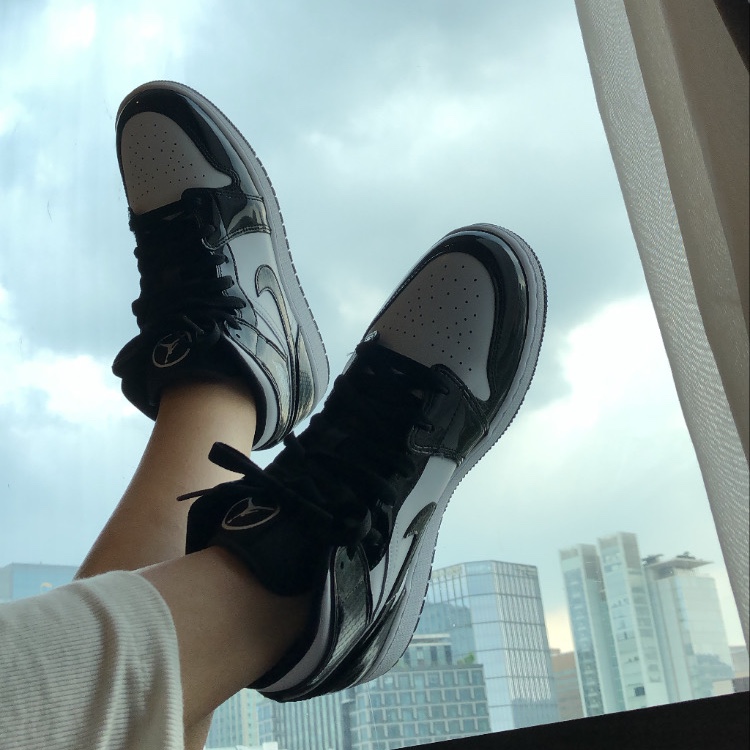 Jordan 1 Mid SE ASW Black, (GS) Jordan 1 Mid SE ASW Black 착용 스타일 - 2
