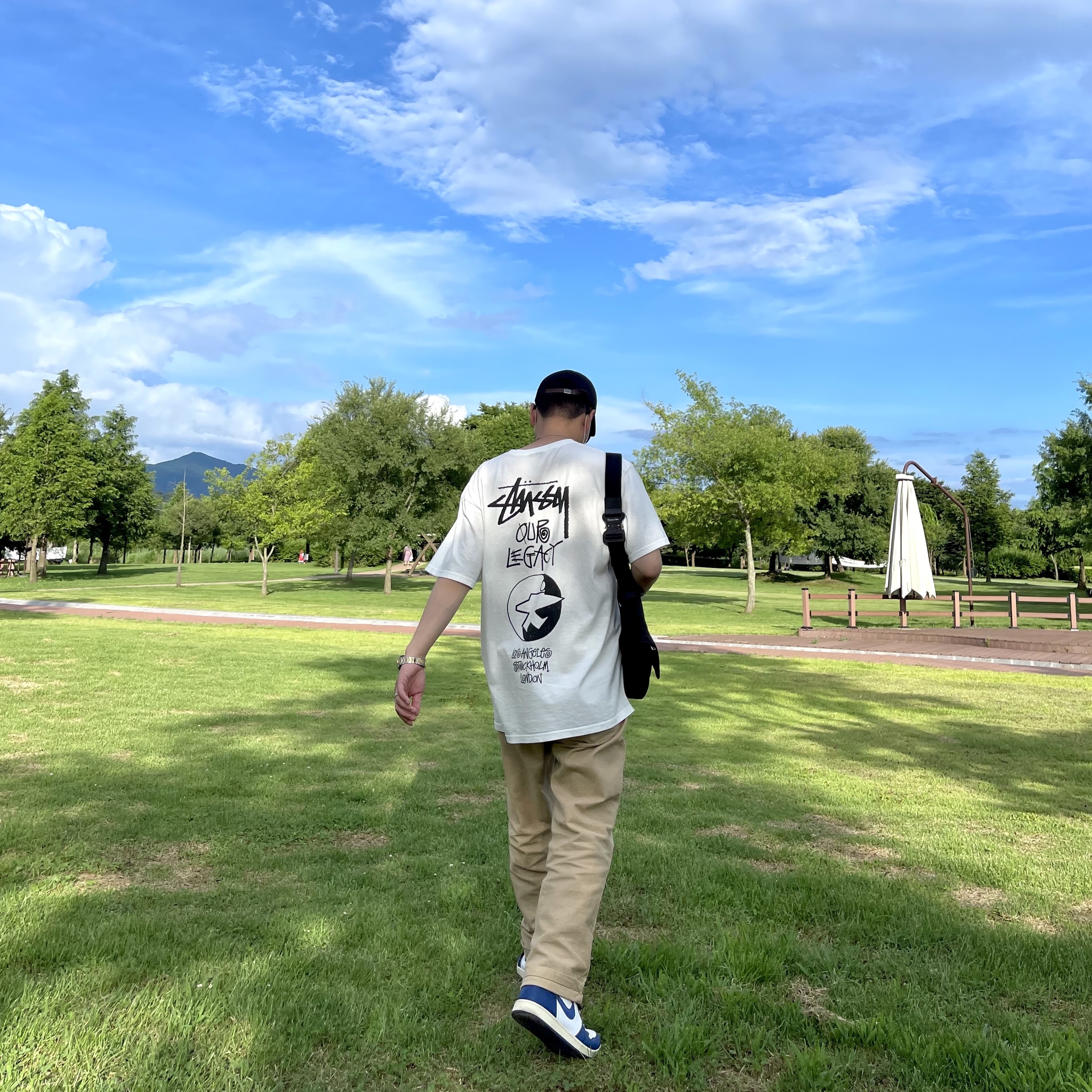 Jordan 1 x Union Retro High Blue Toe, Stussy x Our Legacy Surfman Pig. Dyed T-Shirt Natural - 20FW 착용 스타일