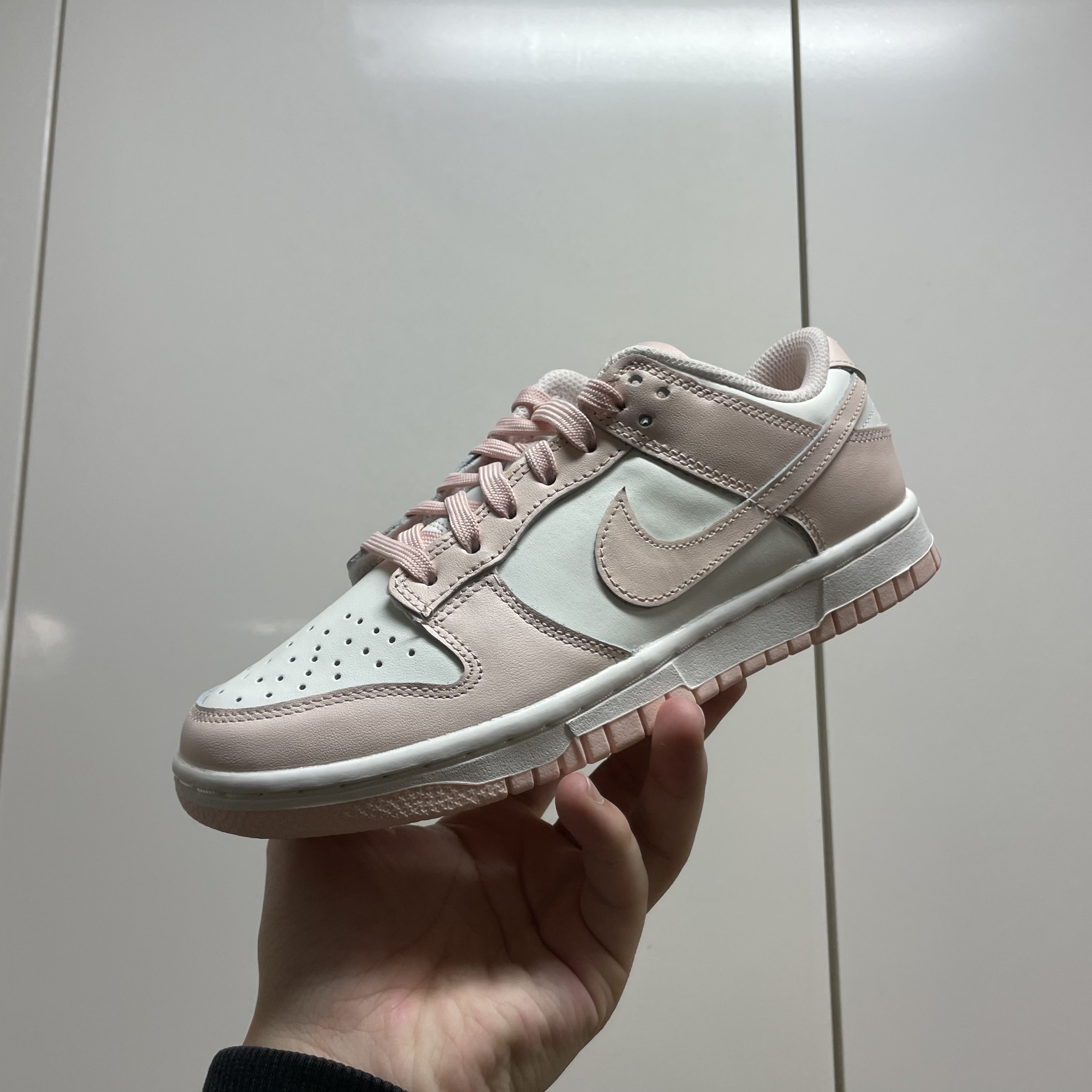 (W) Nike Dunk Low Orange Pearl 착용 스타일