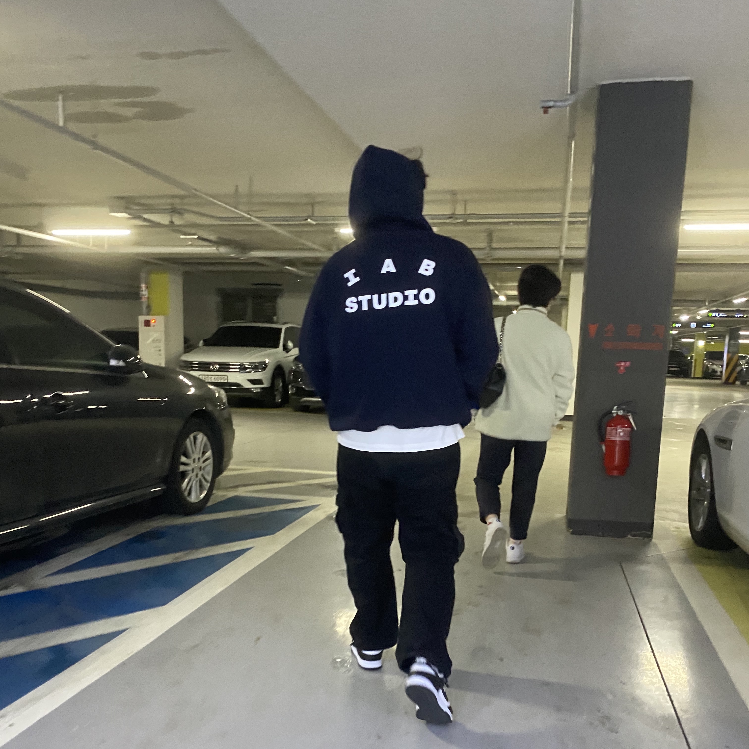 IAB Studio Hoodie Navy - 21SS, Nike Dunk Low Retro Black 착용 스타일