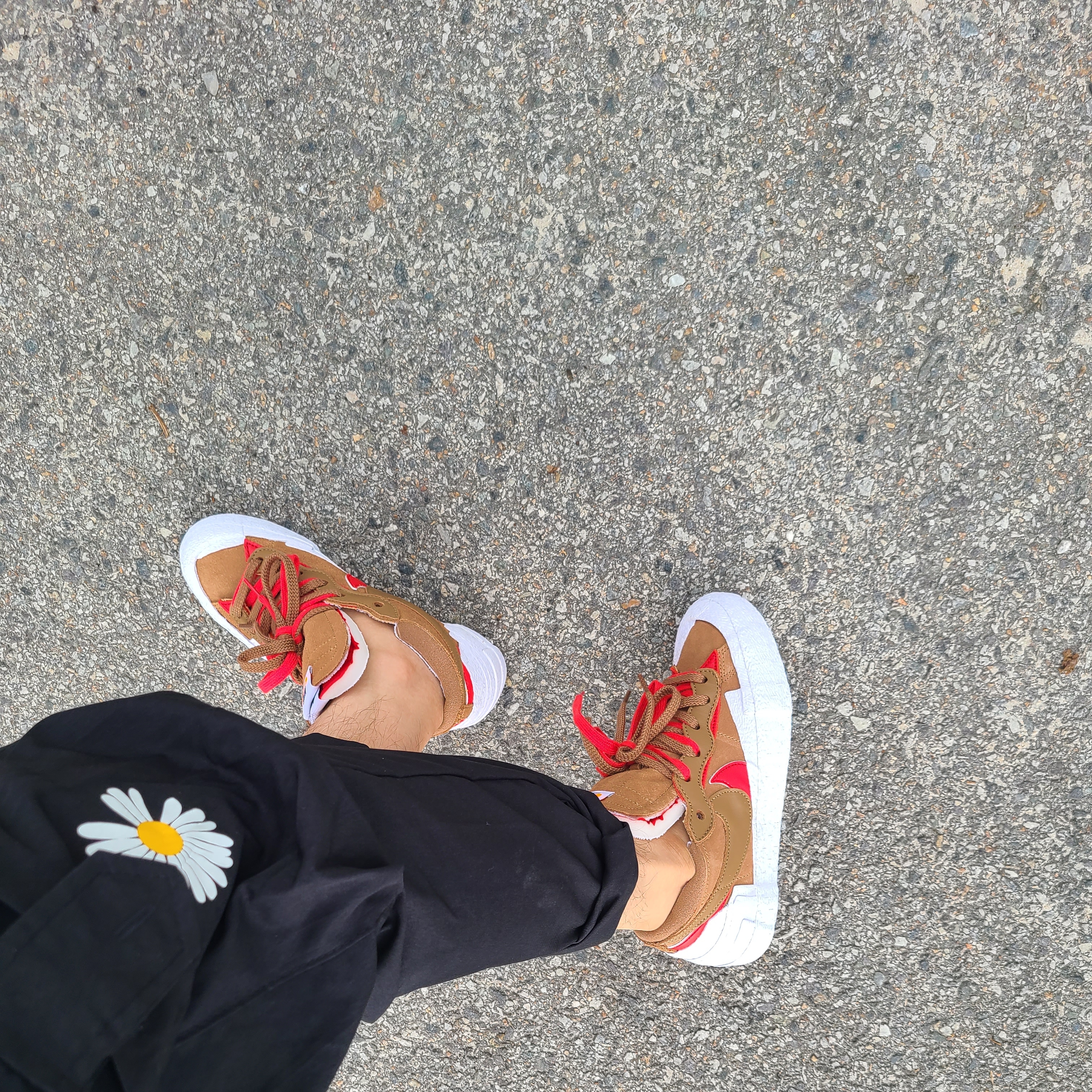 Nike x Sacai Blazer Low British Tan 착용 스타일