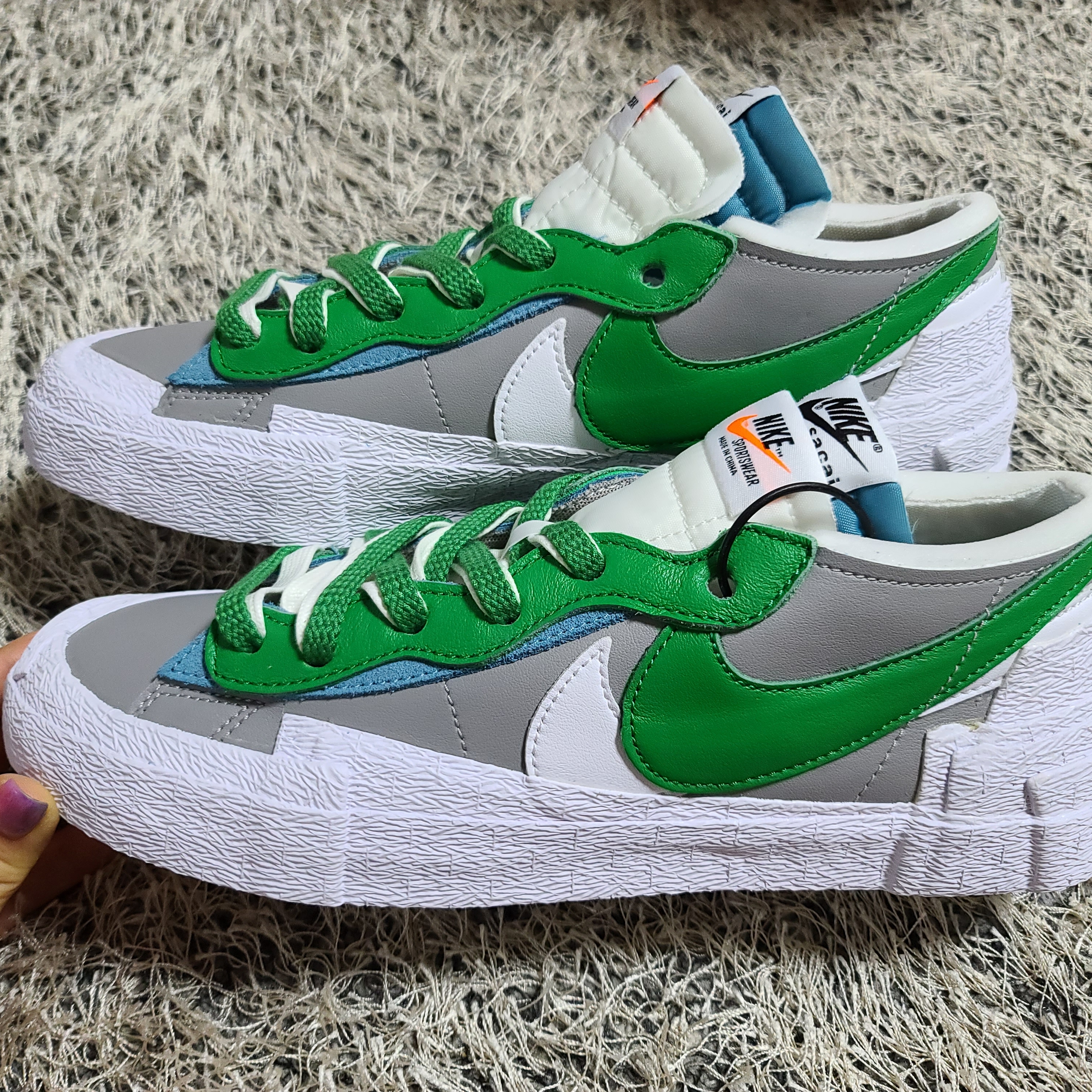 Nike x Sacai Blazer Low Classic Green 착용 스타일 - 2