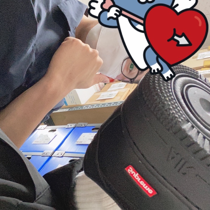 Nike x Supreme Air Force 1 Low Black 착용 스타일 - 2