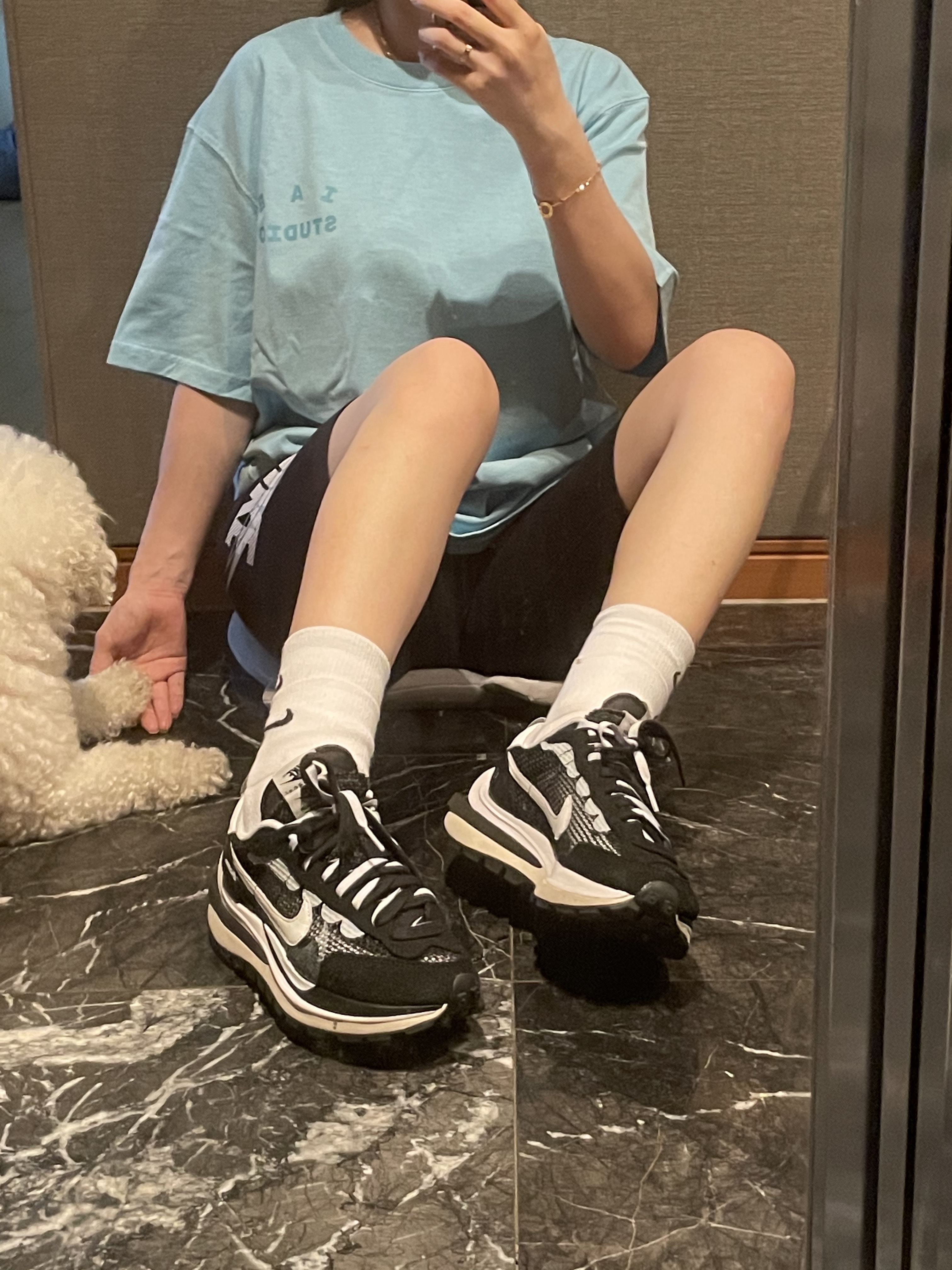 IAB Studio Pigment T-Shirt Magenta, Nike x Peaceminusone Air Force 1 Low Para-Noise 2.0 착용 스타일 - 2