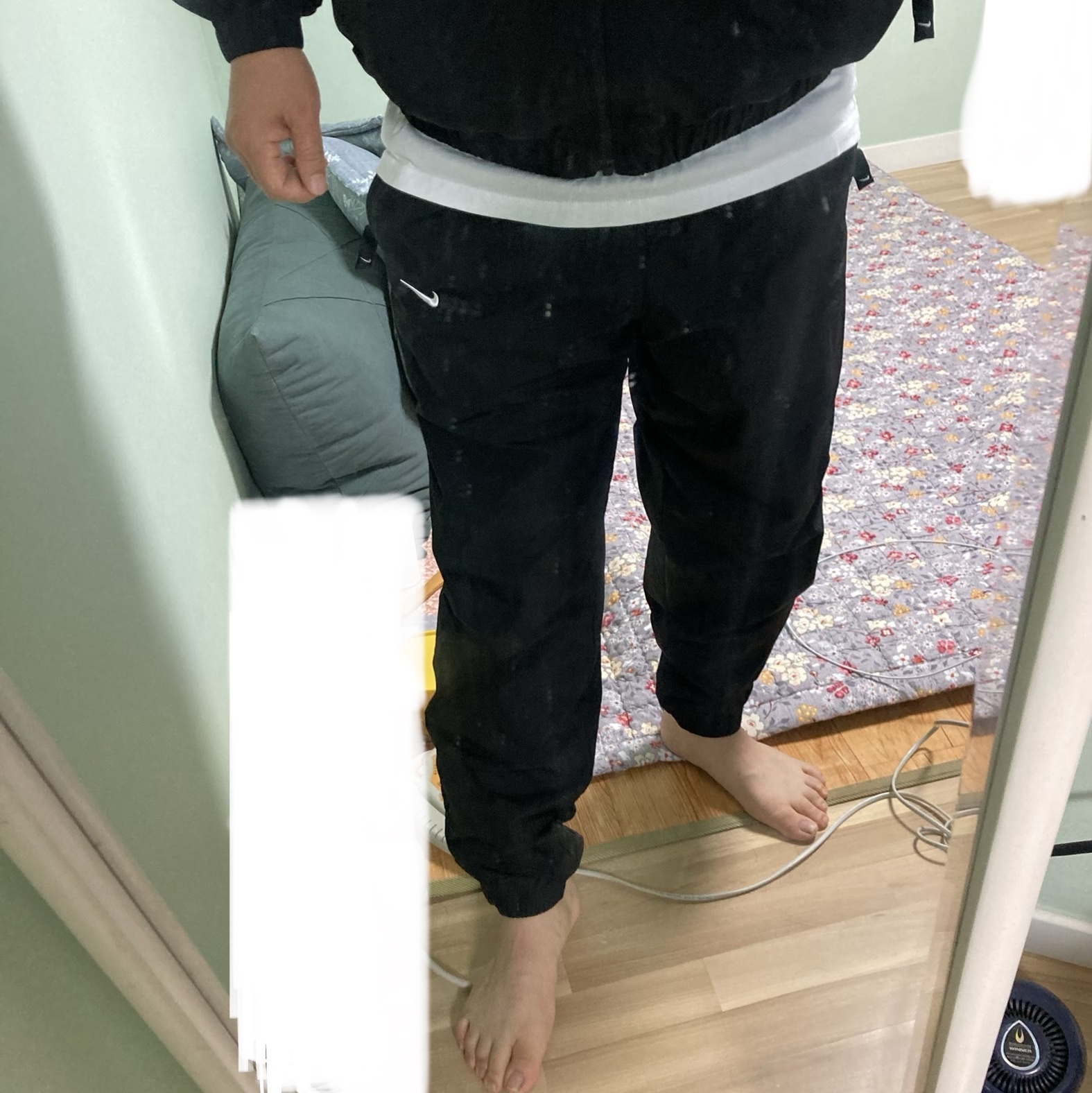 Nike M NRG Solo Swoosh Track Pants Black - Asia, Nike M NRG Solo Swoosh Track Jacket Black - Asia 착용 스타일 - 2
