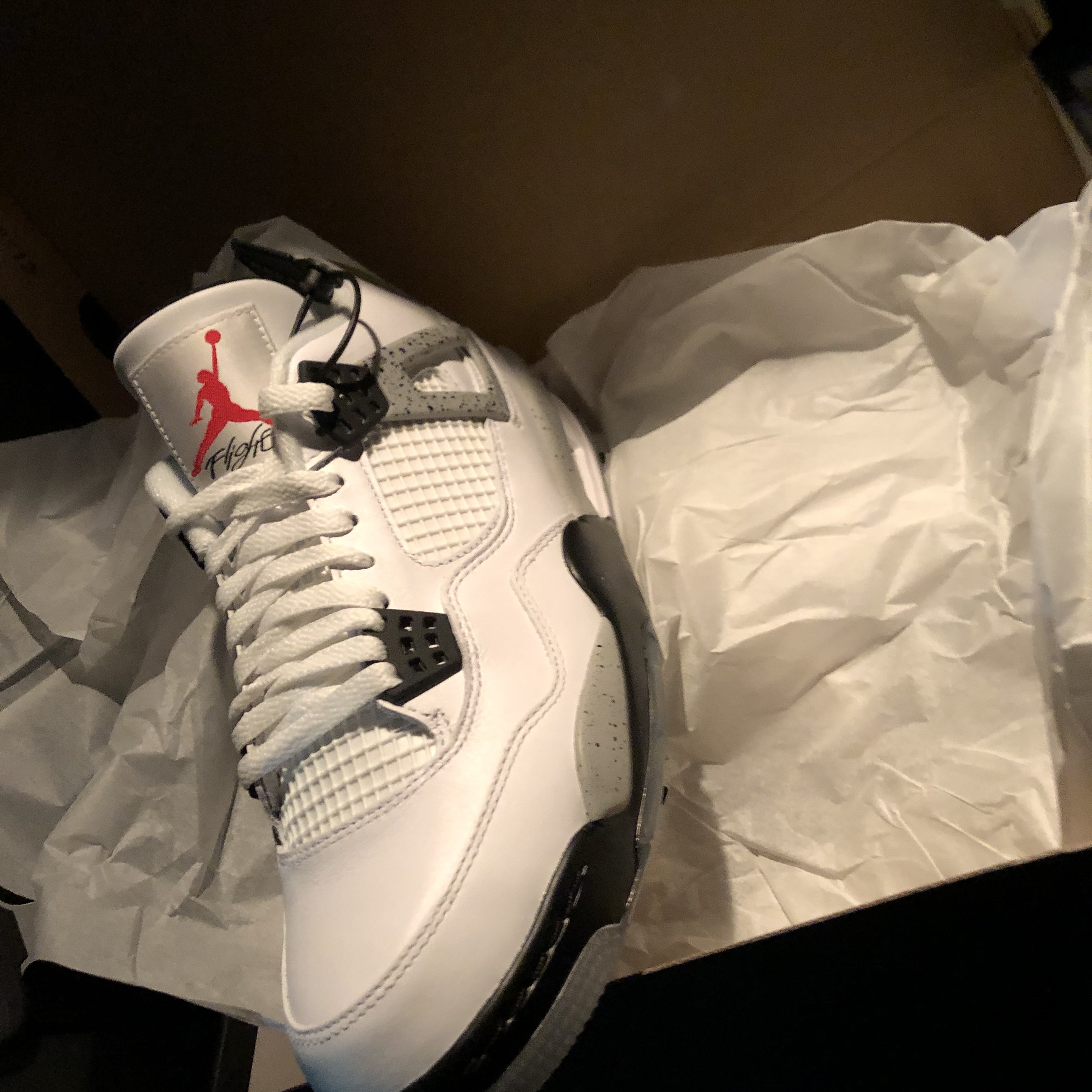 Jordan 4 Golf White Cement 착용 스타일 - 3