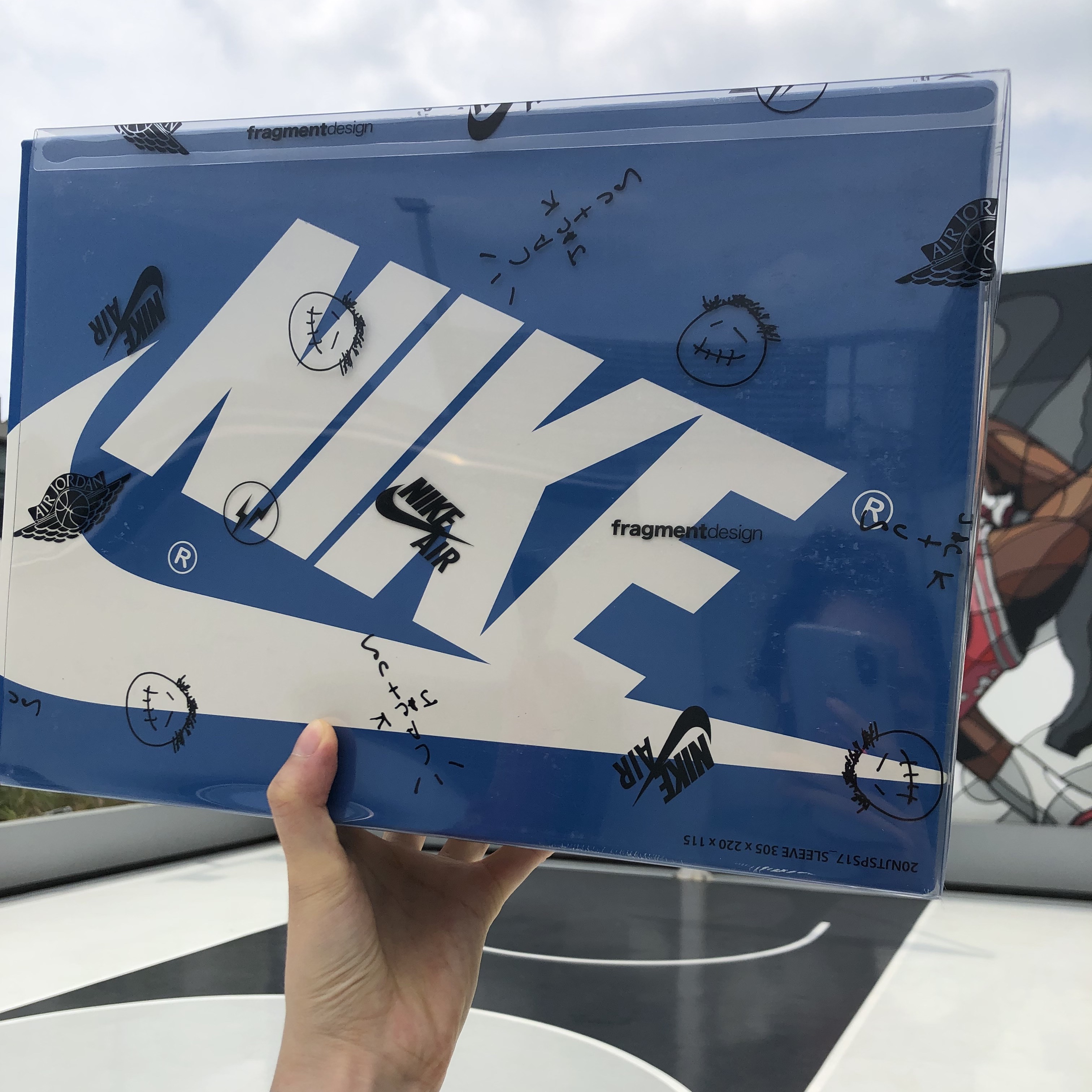 Jordan 1 x Travis Scott x Fragment Retro High OG SP Military Blue 착용 스타일 - 1
