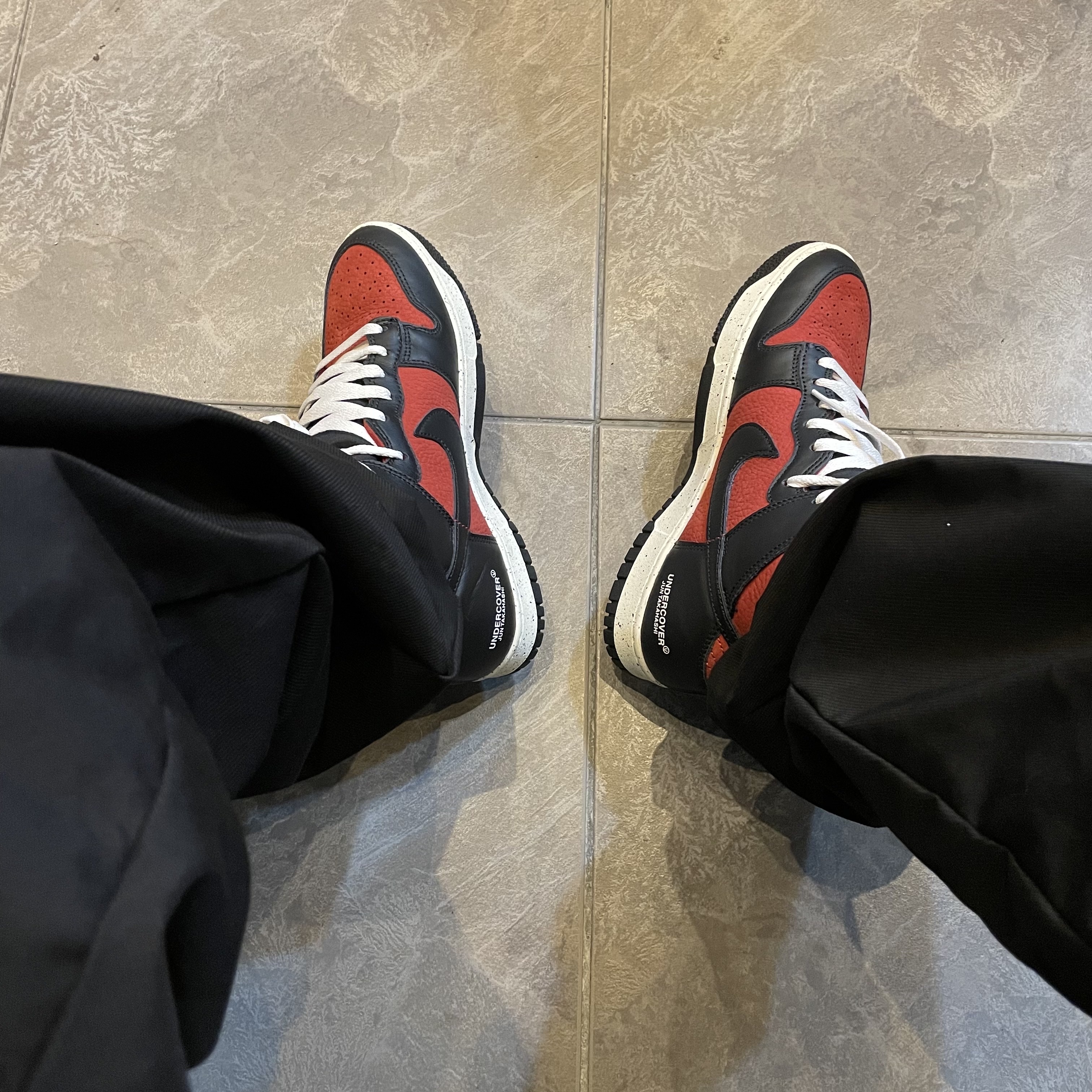 Nike x Undercover Dunk High 1985 Gym Red 착용 스타일