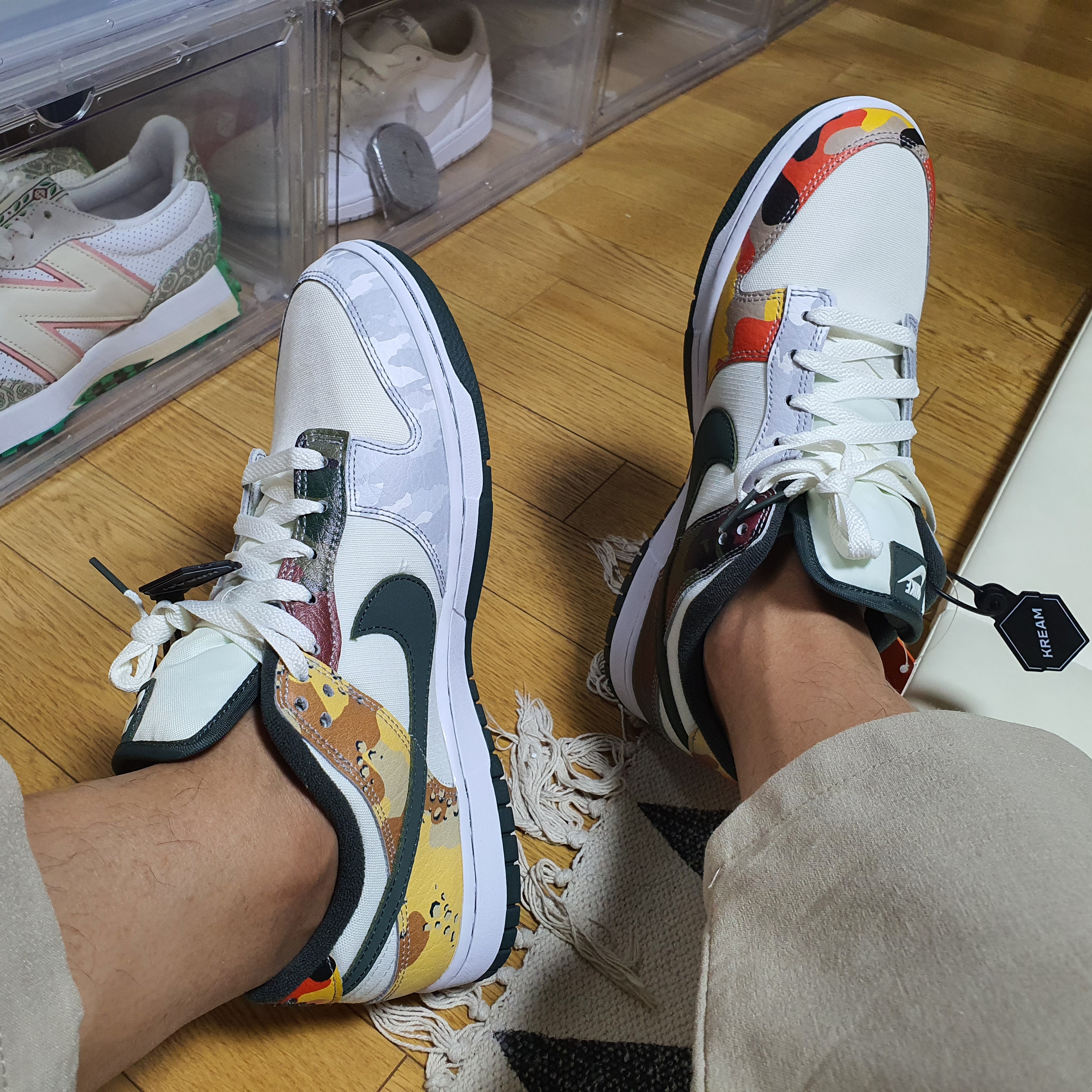 Nike Dunk Low SE Sail Multi Camo 착용 스타일