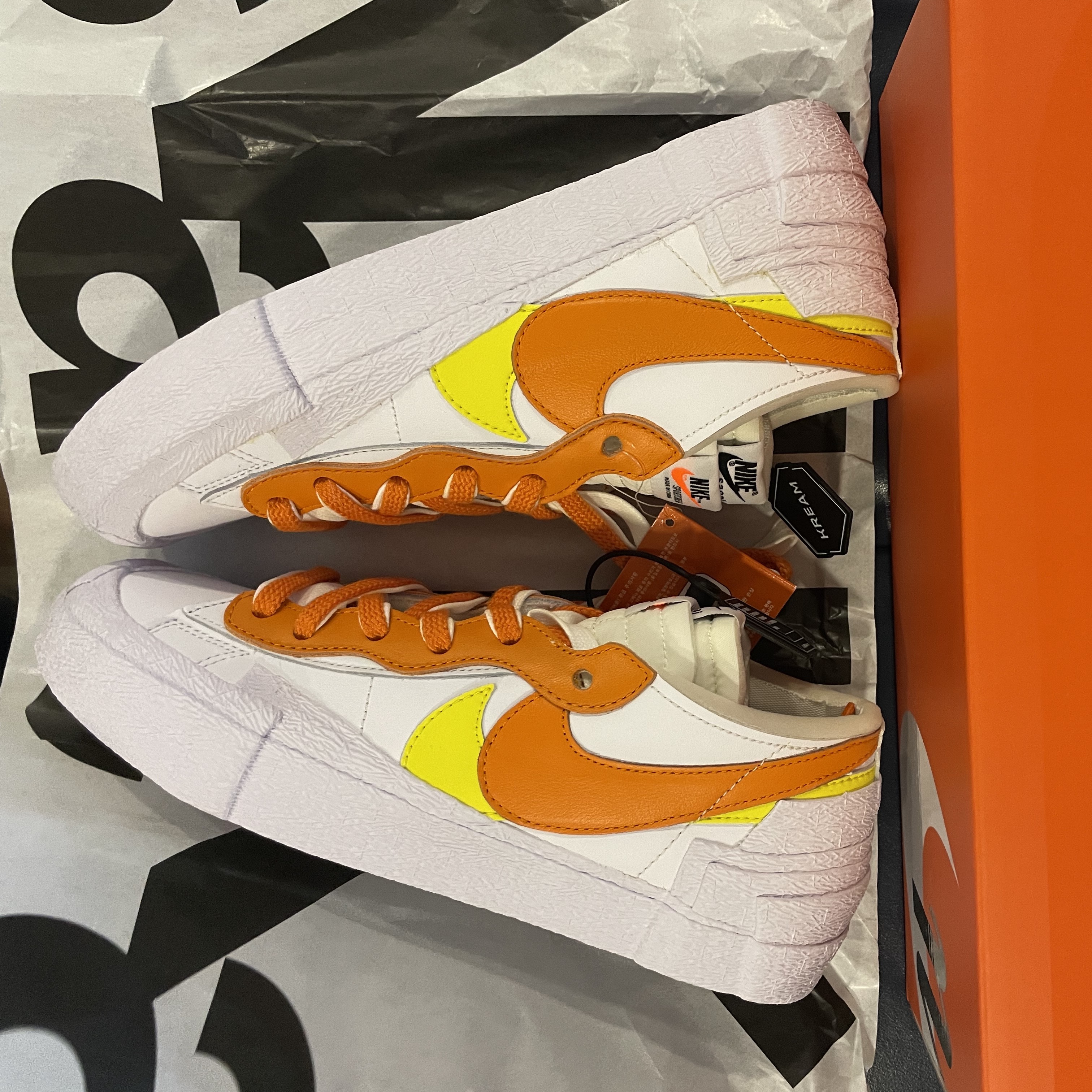 Nike x Sacai Blazer Low Magma Orange 착용 스타일 - 4