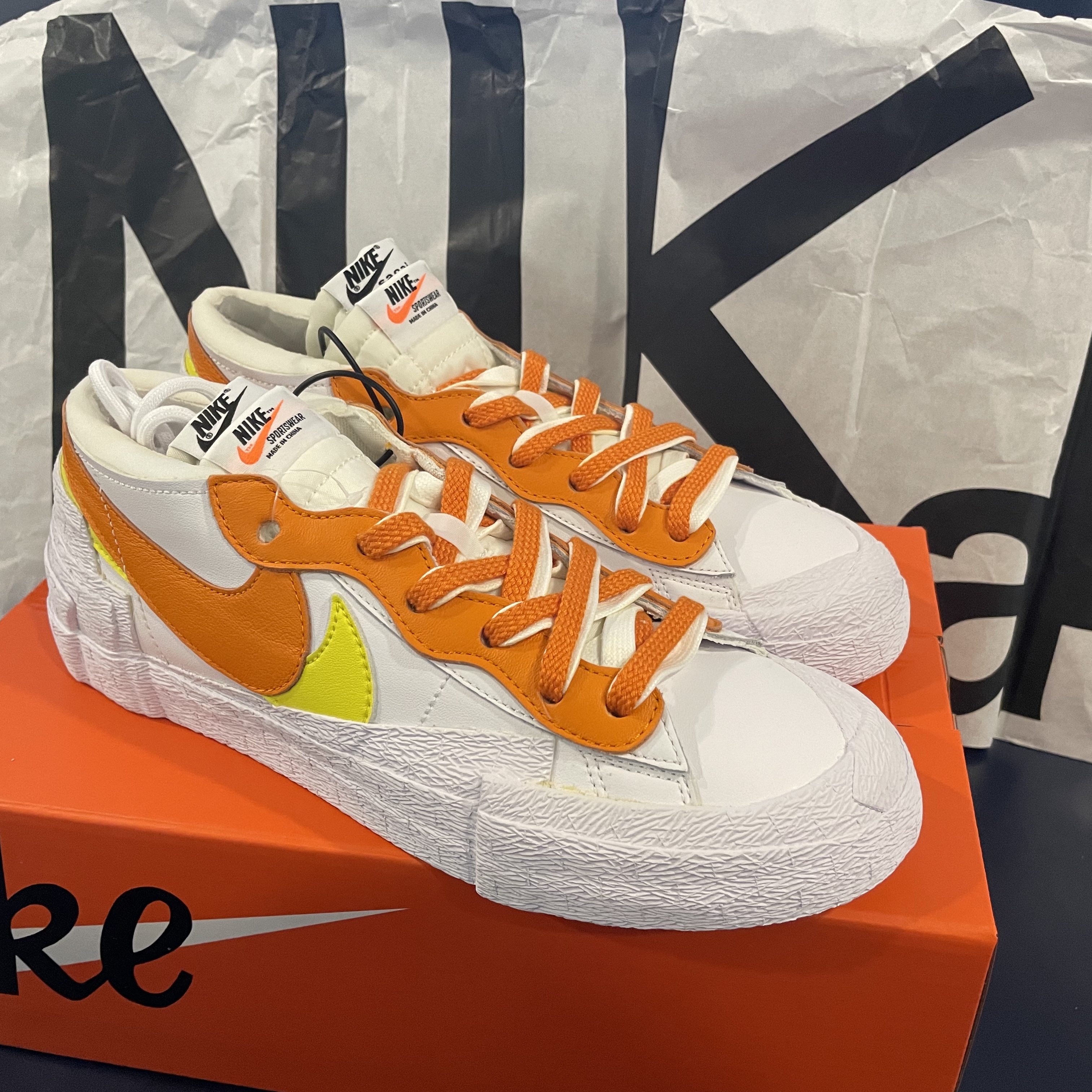 Nike x Sacai Blazer Low Magma Orange 착용 스타일 - 1