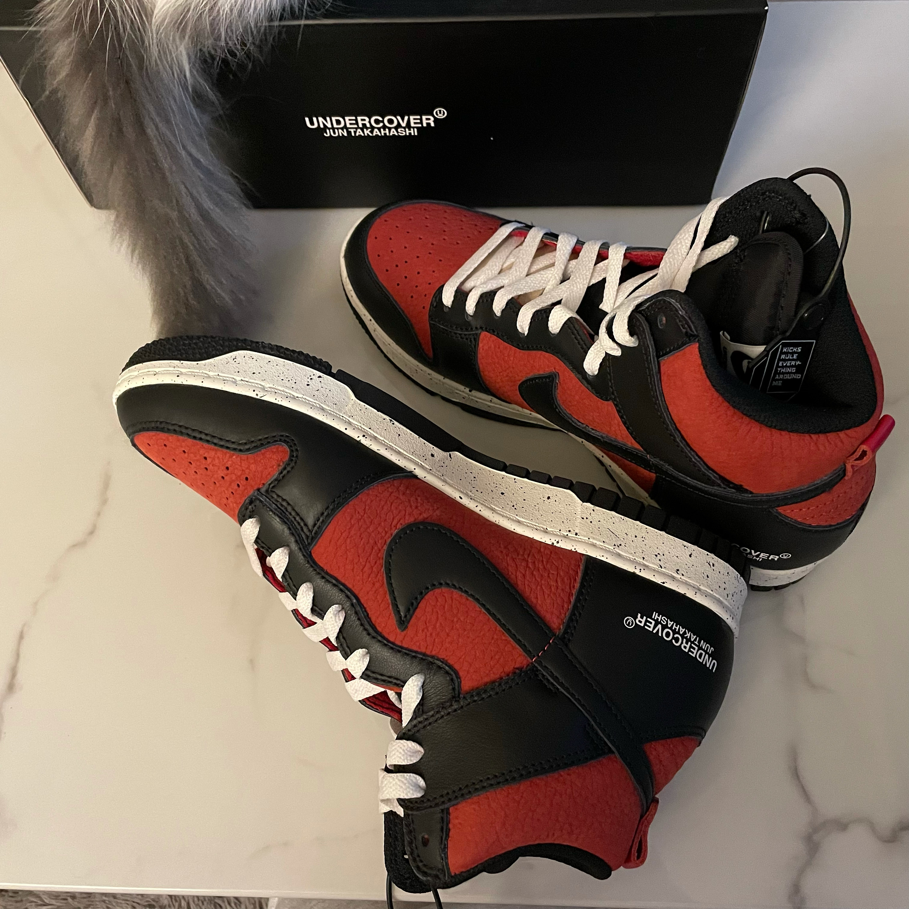 Nike x Undercover Dunk High 1985 Gym Red 착용 스타일