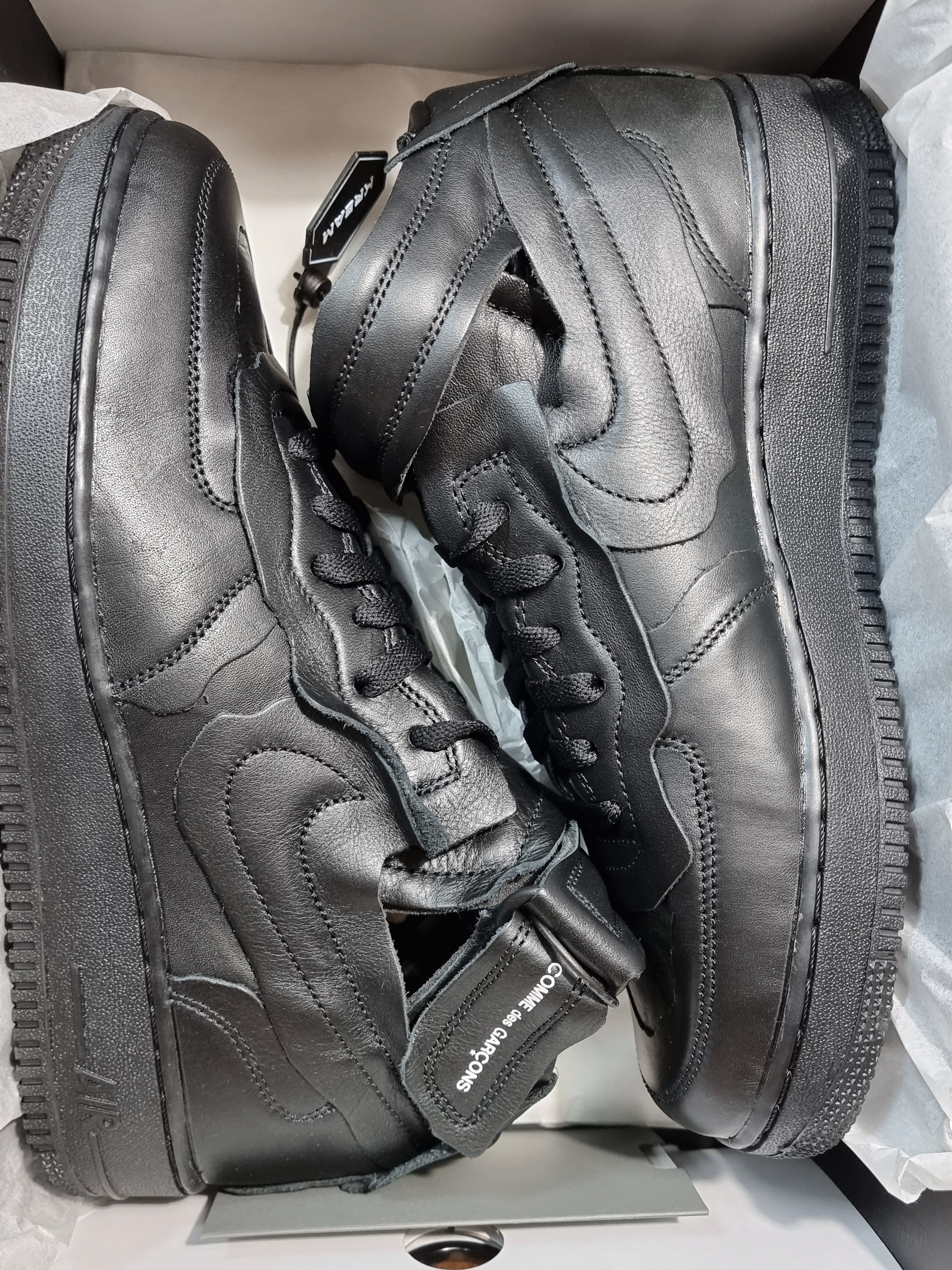 Nike x Comme des Garcons Homme Plus Air Force Mid Black 착용 스타일