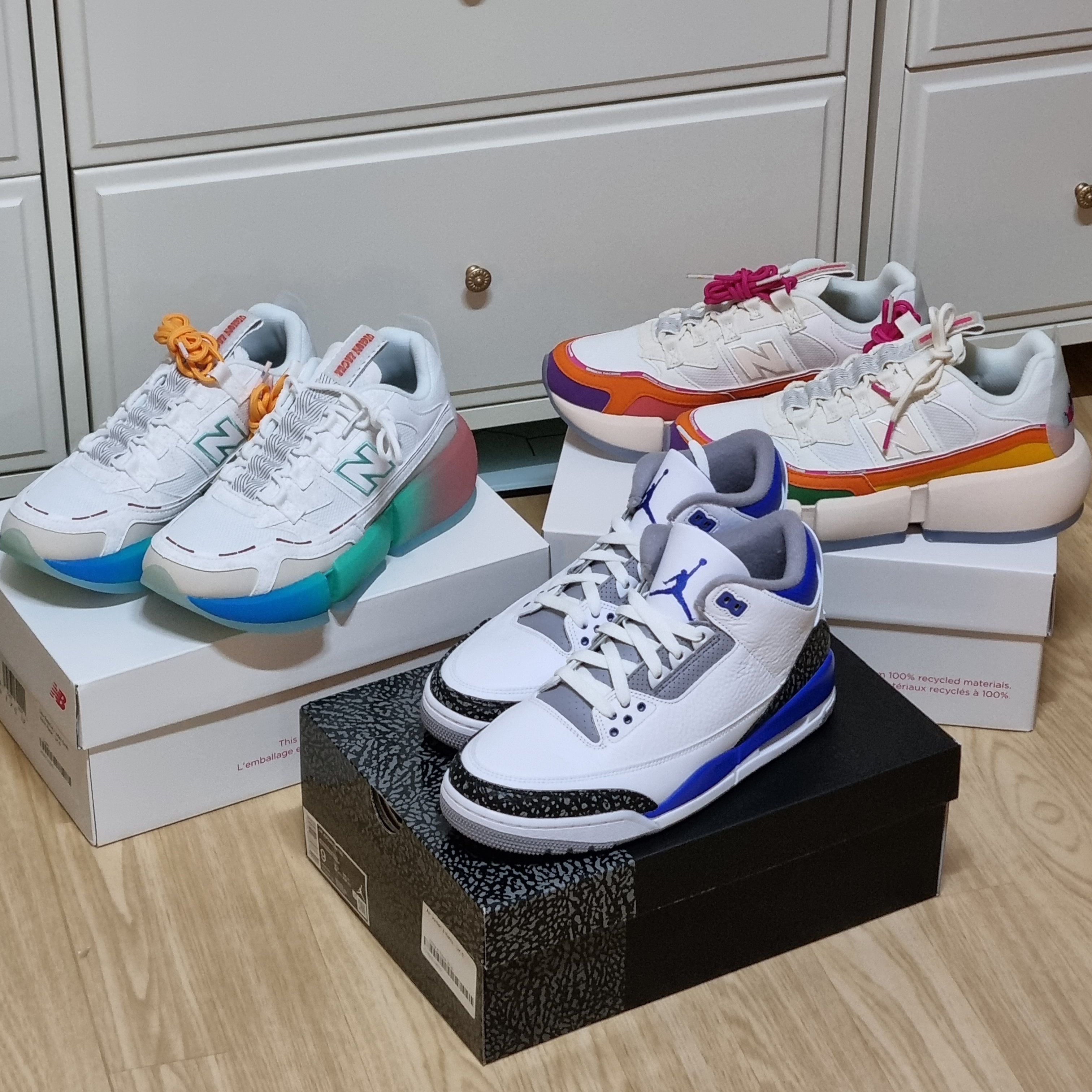 New Balance x Jaden Smith Vision Racer Trippy Summer Jade, New Balance x Jaden Smith Vision Racer Trippy Summer Storm Blue 착용 스타일
