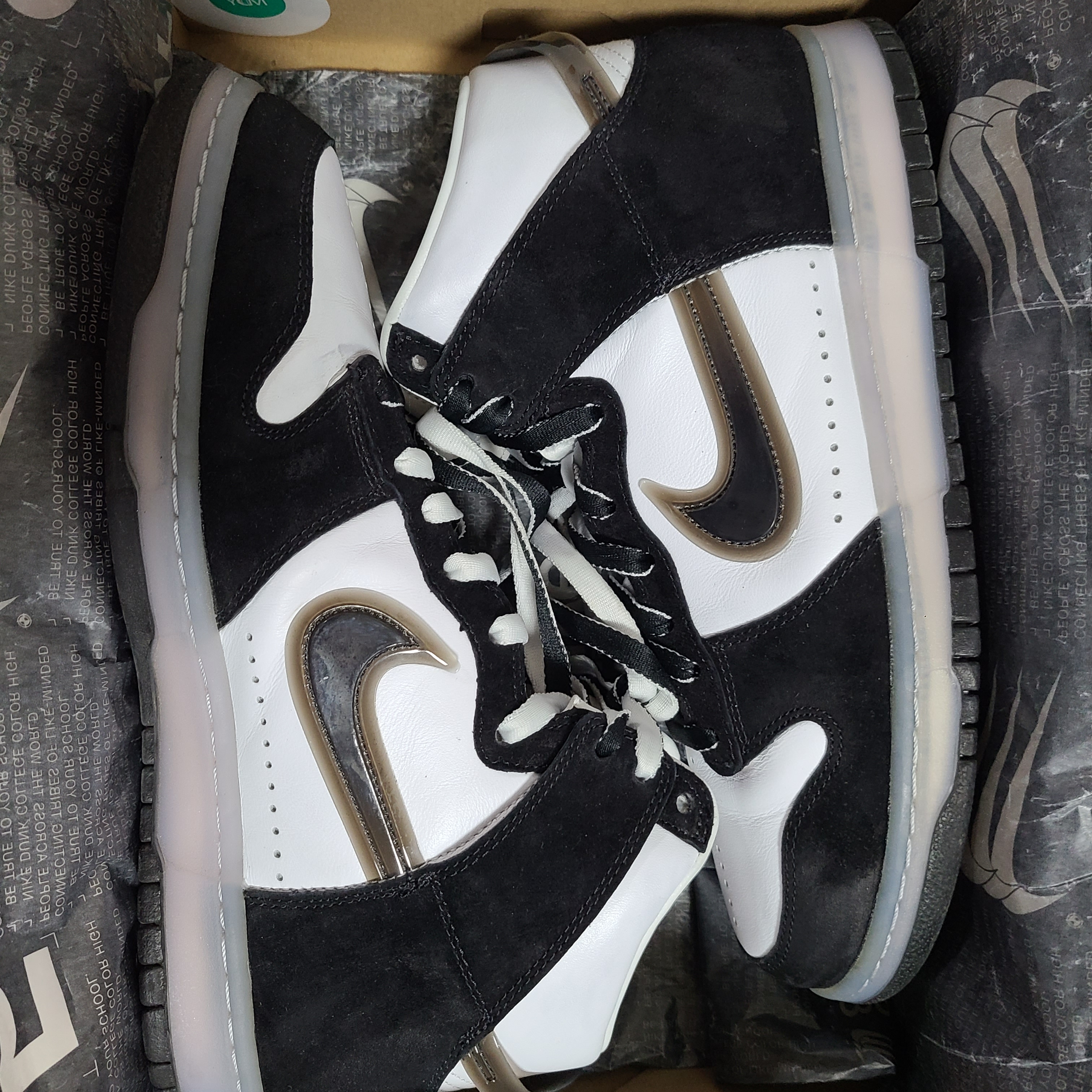 Nike x Slam Jam Dunk High SP Clear Black 착용 스타일