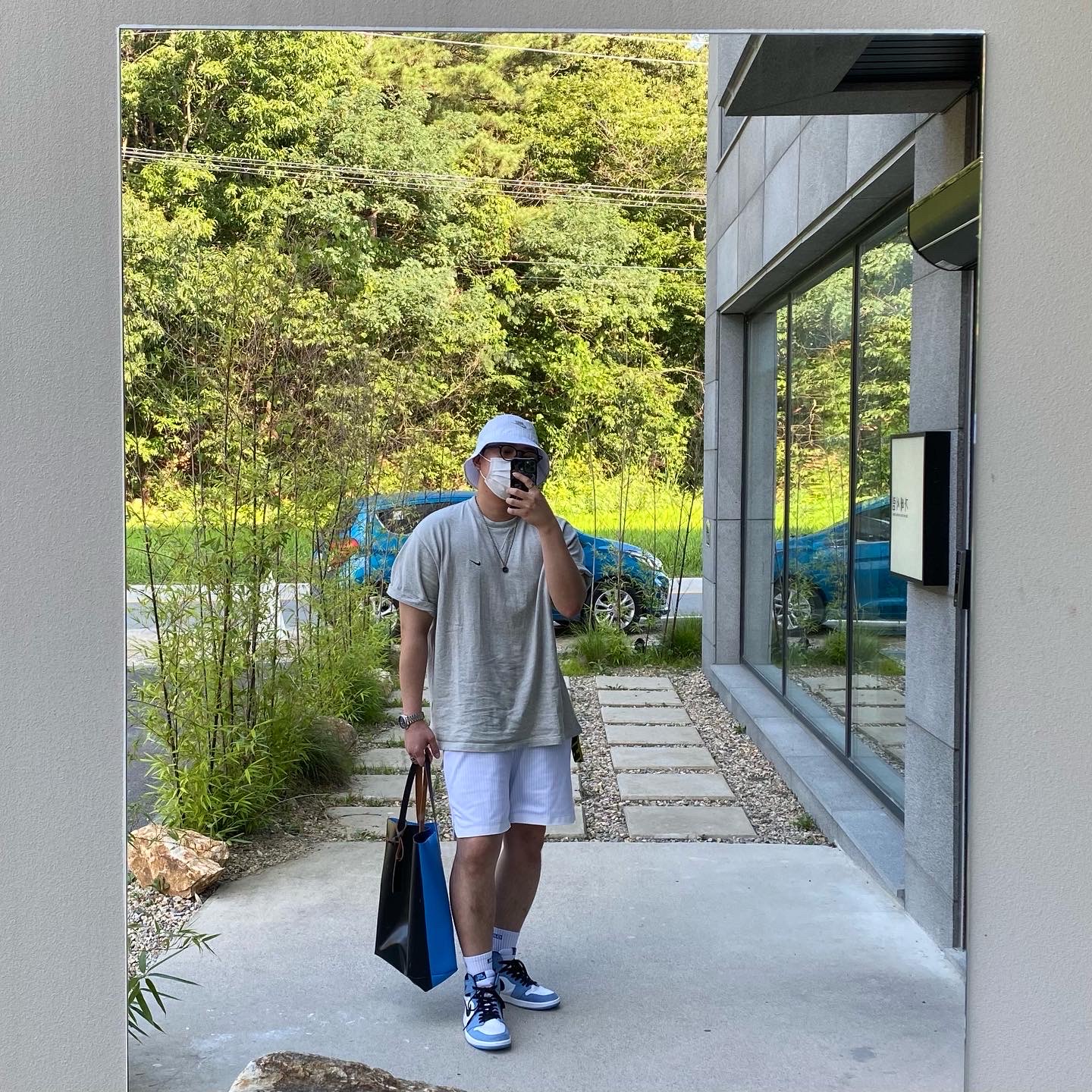 Nike x Kim Jones Oversized T-Shirt Grey Heather - US/EU, Nike x Kim Jones Bucket Hat White 착용 스타일 - 2