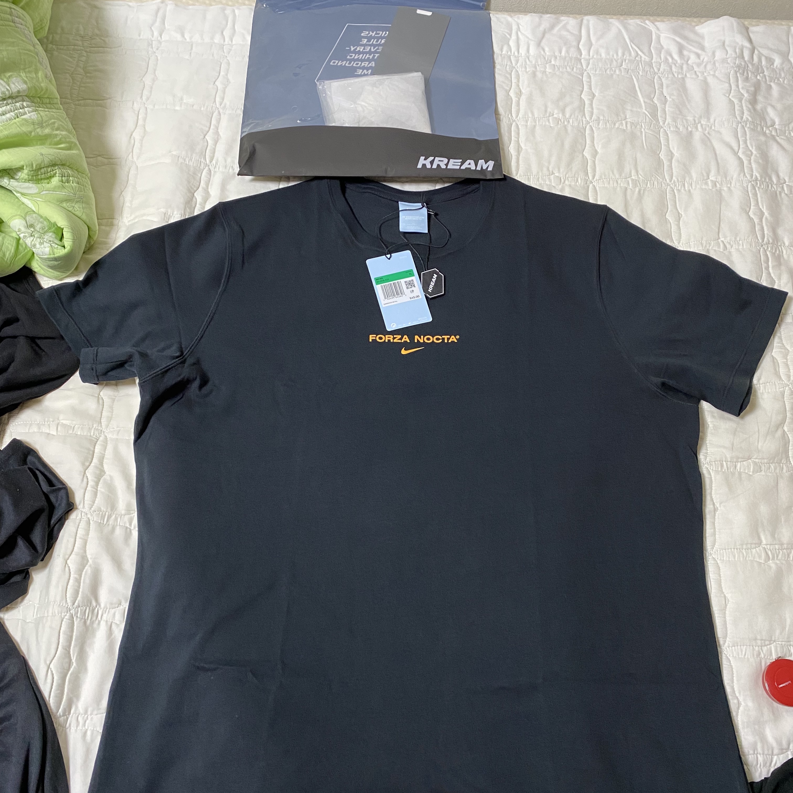 Nike x Drake Nocta Essential T-Shirt Black - US/EU 착용 스타일